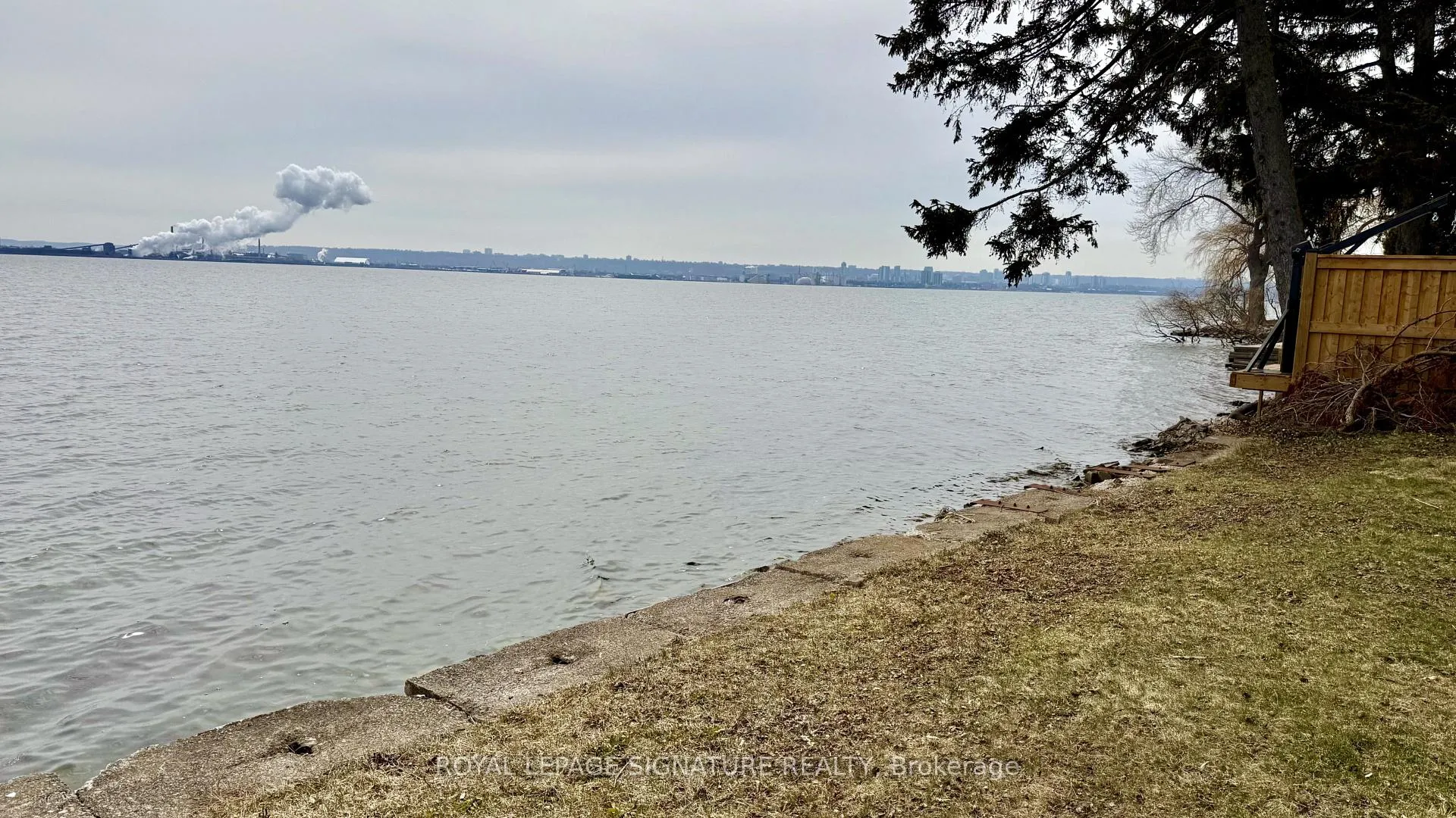 Photo 50 of 290 North Shore Boulevard E, Burlington, LaSalle — HOMEH