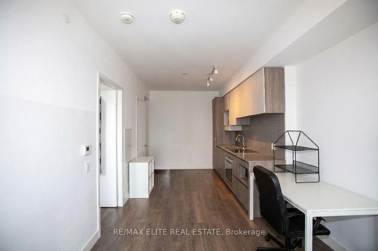 Photo 13 of Unit 4311, 950 Portage Parkway, Vaughan, Vaughan Corporate Centre — HOMEH