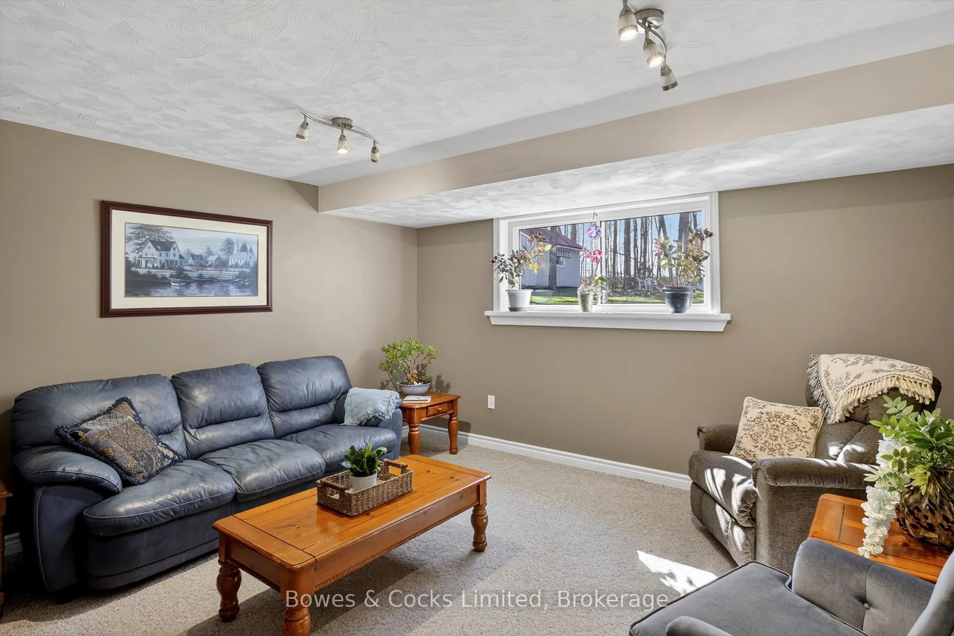 Photo 24 of 1011 Stewart Line, Cavan Monaghan, Cavan Twp — HOMEH
