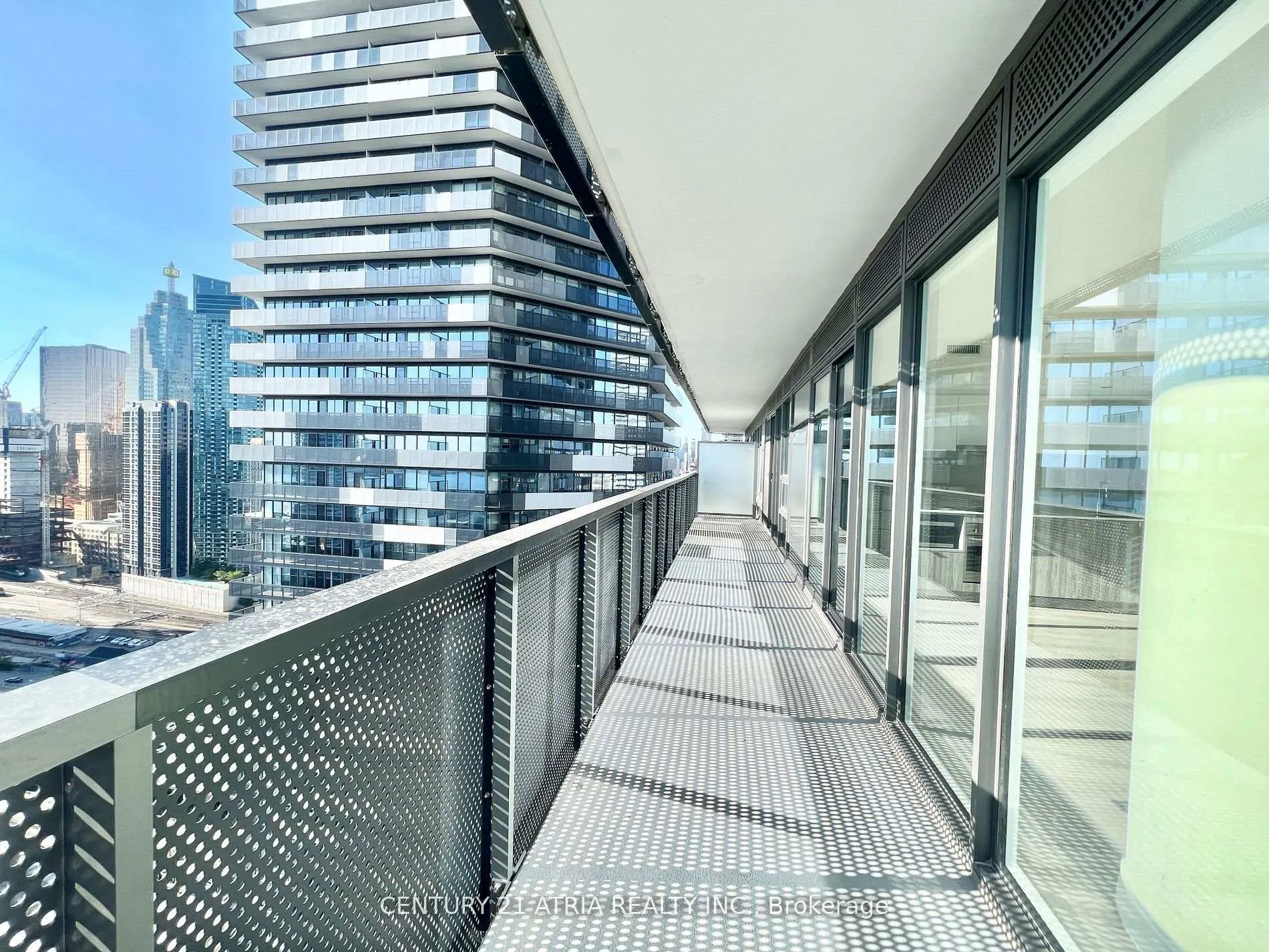Photo 9 of Unit 3311, 138 Downes Street, Toronto, Waterfront Communities — HOMEH