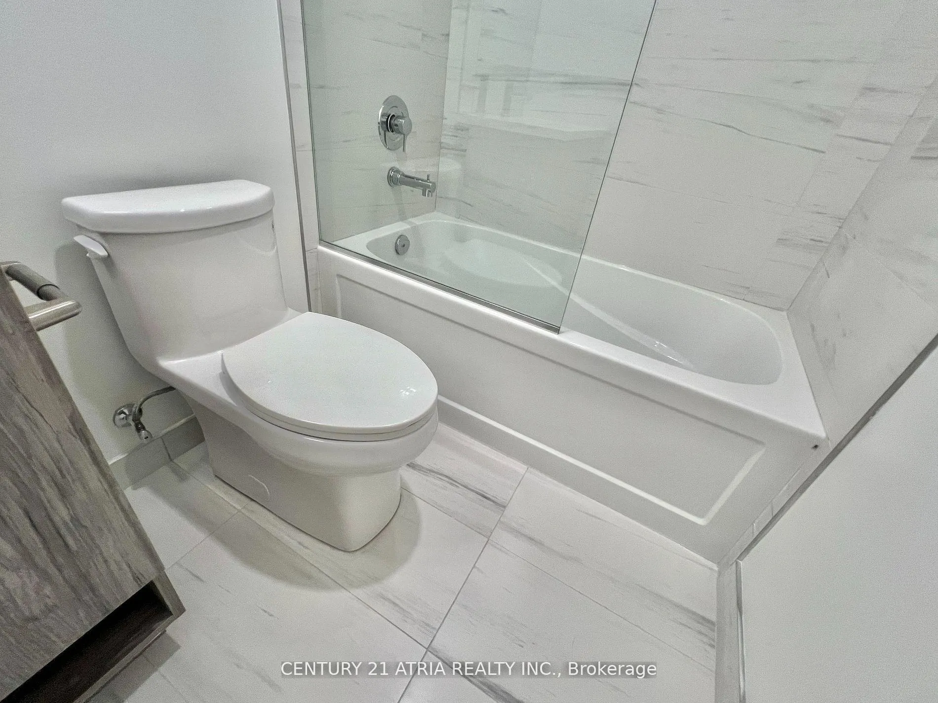 Photo 15 of Unit 3311, 138 Downes Street, Toronto, Waterfront Communities — HOMEH