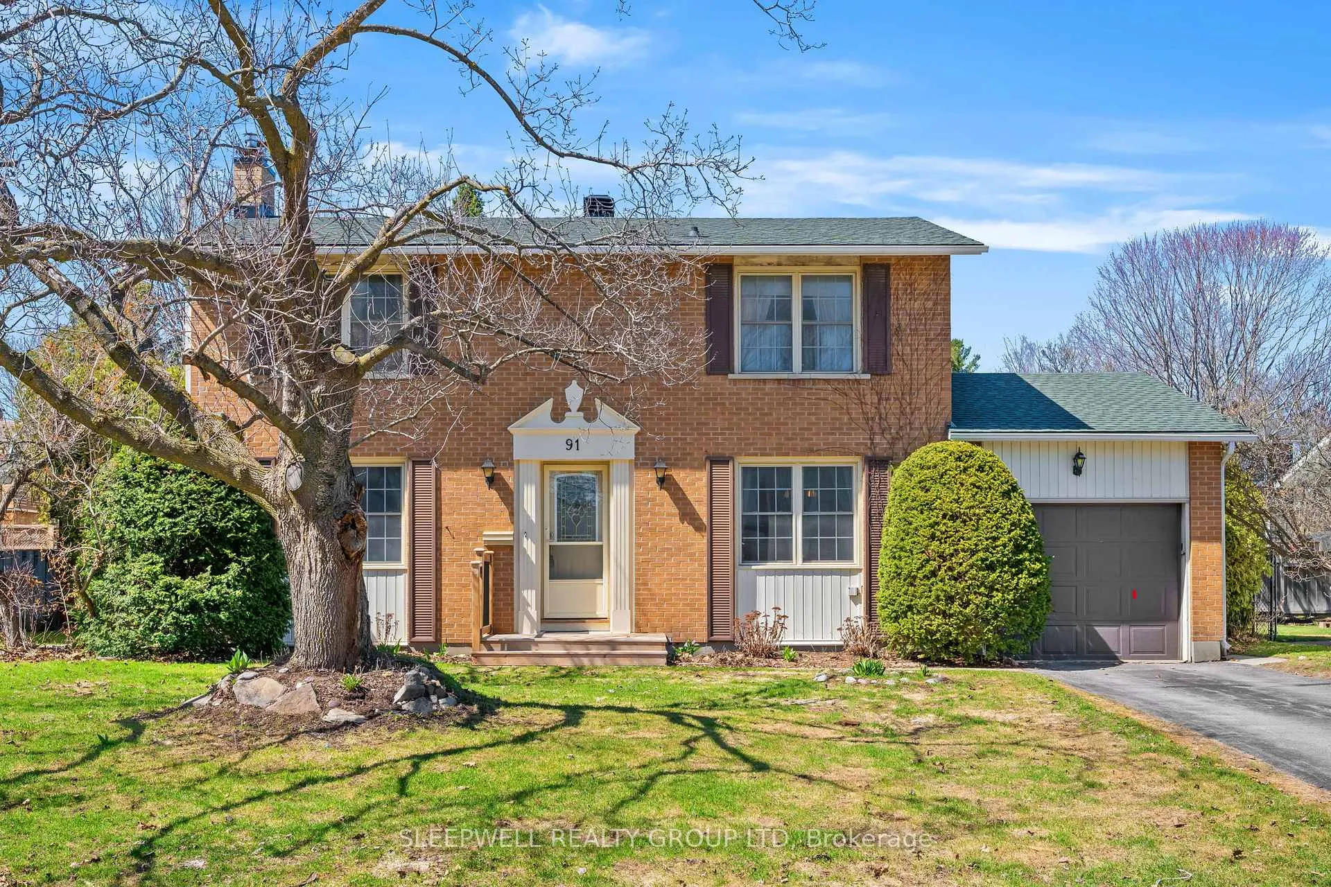 Front of 91 Country Lane W