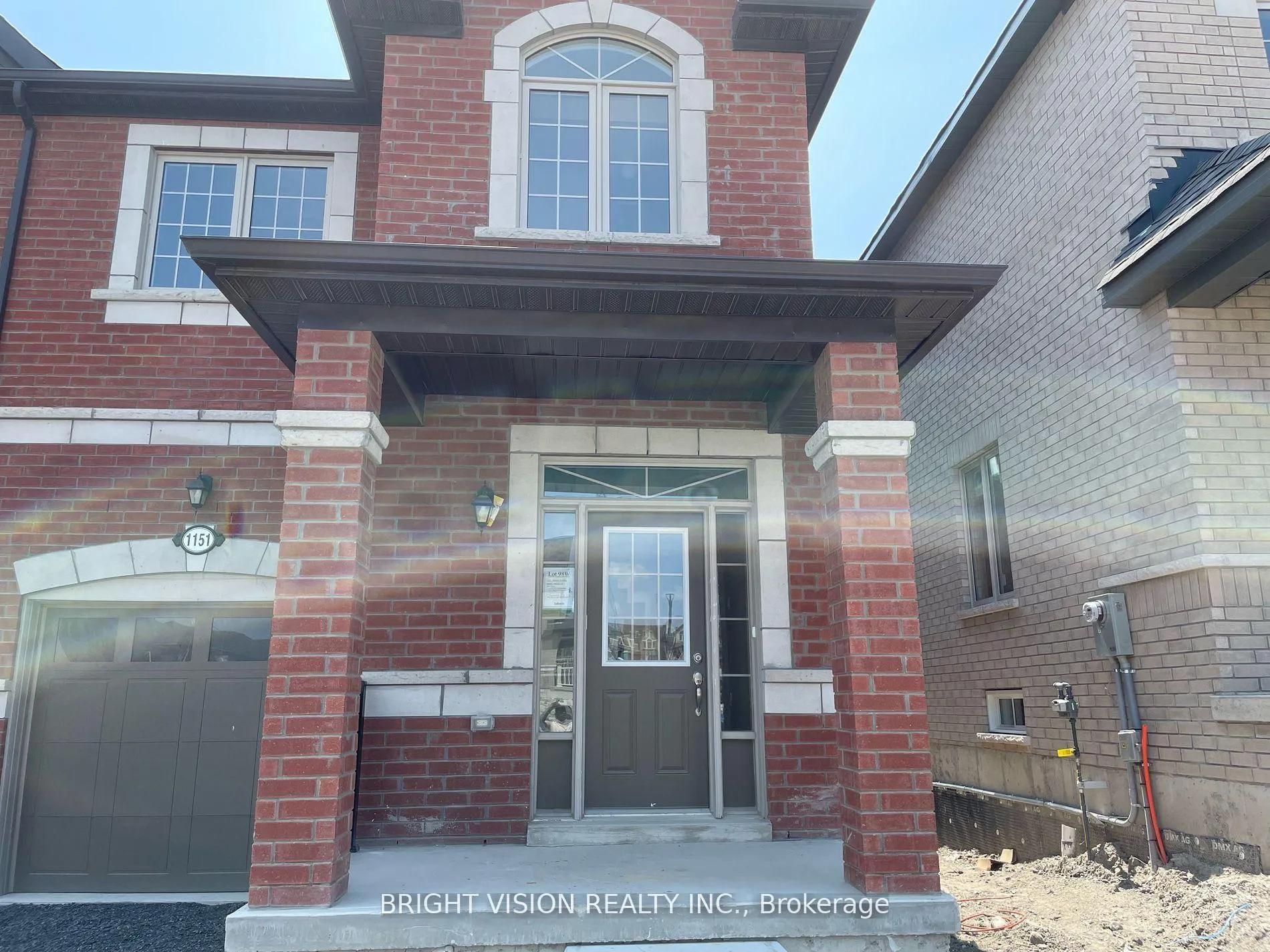 Photo 2 of 1151 Azalea Avenue, Pickering, Rural Pickering — HOMEH