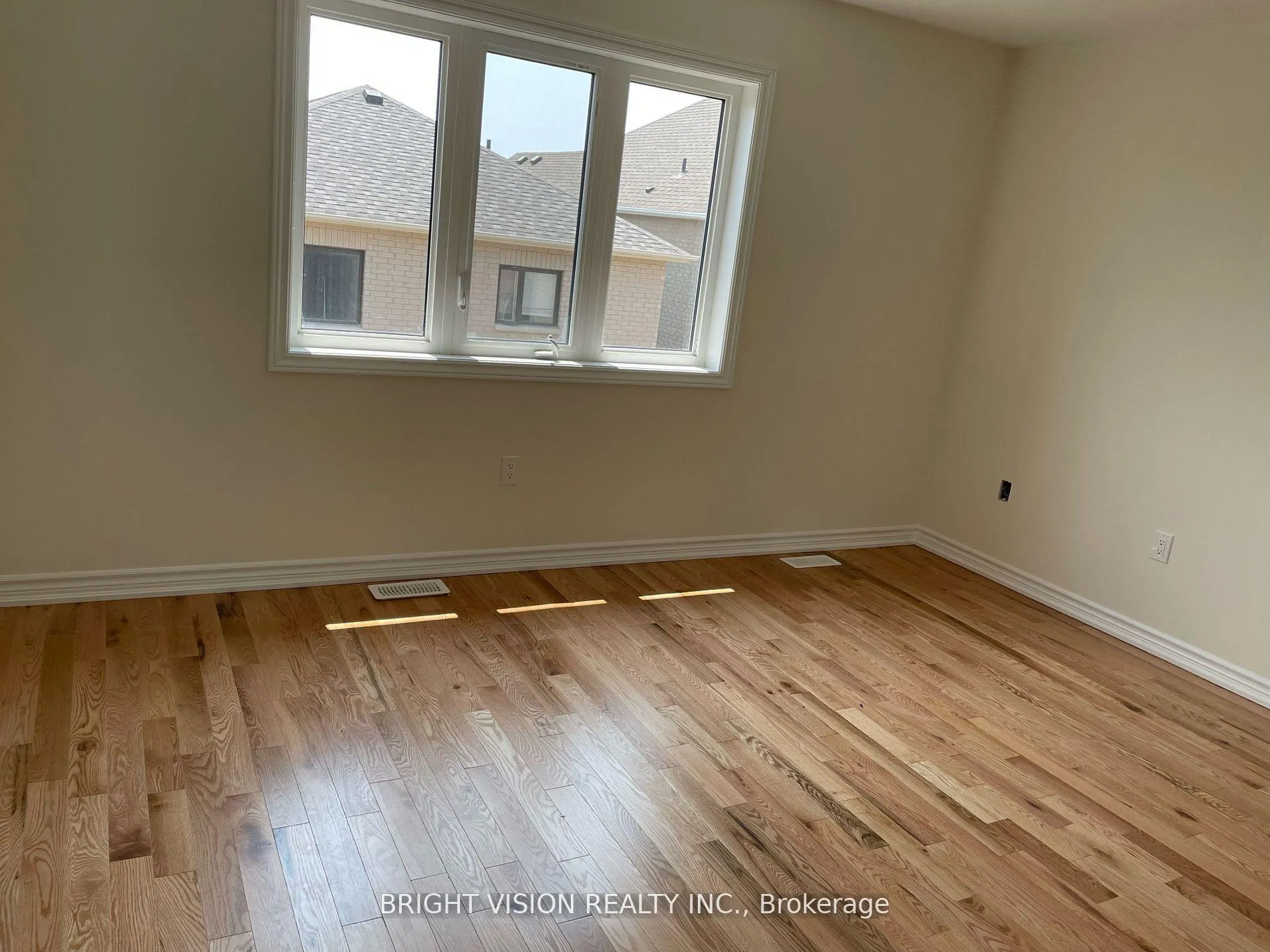 Photo 8 of 1151 Azalea Avenue, Pickering, Rural Pickering — HOMEH