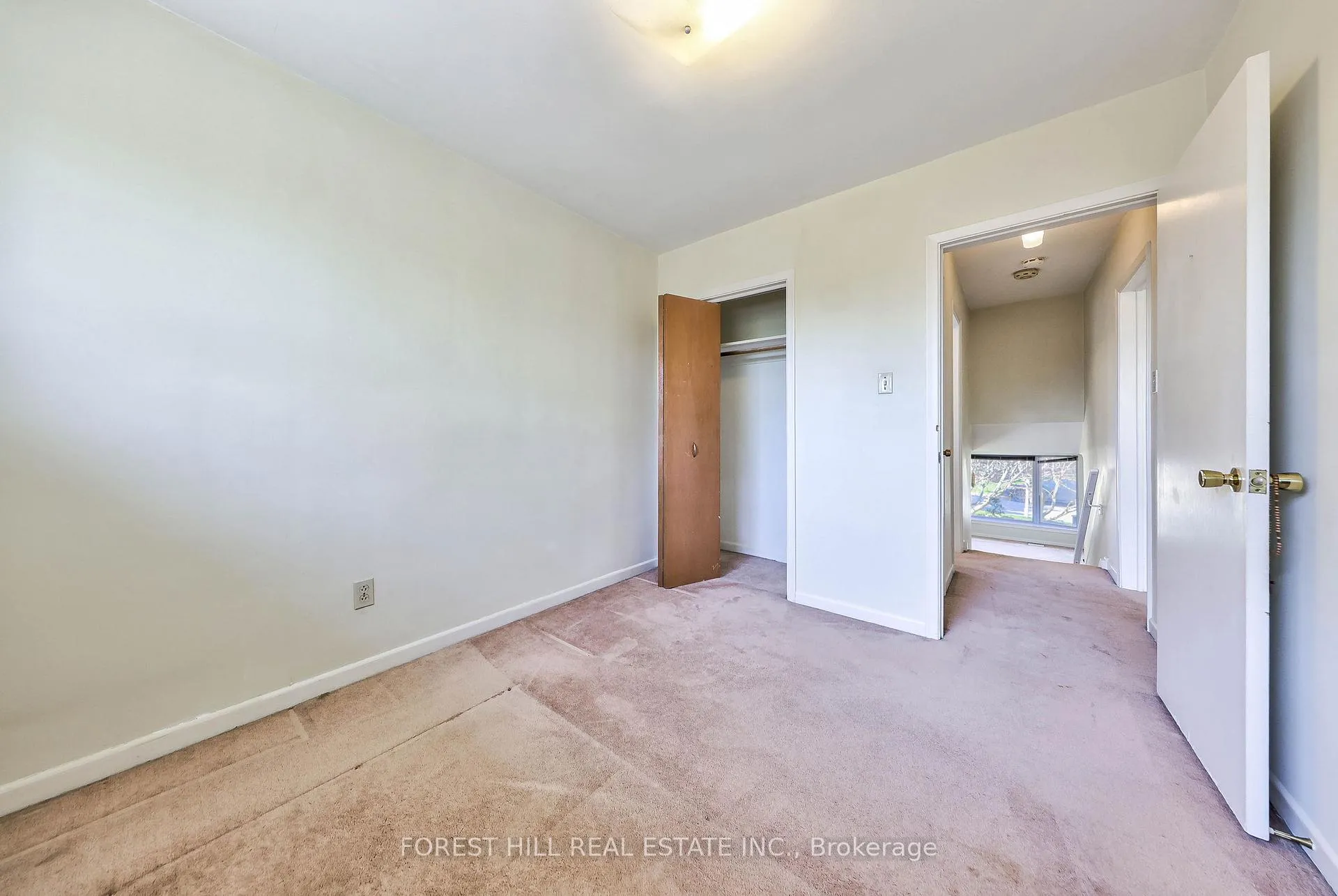 Photo 17 of 63 Hopperton Drive, North York, St. Andrew-Windfields — HOMEH