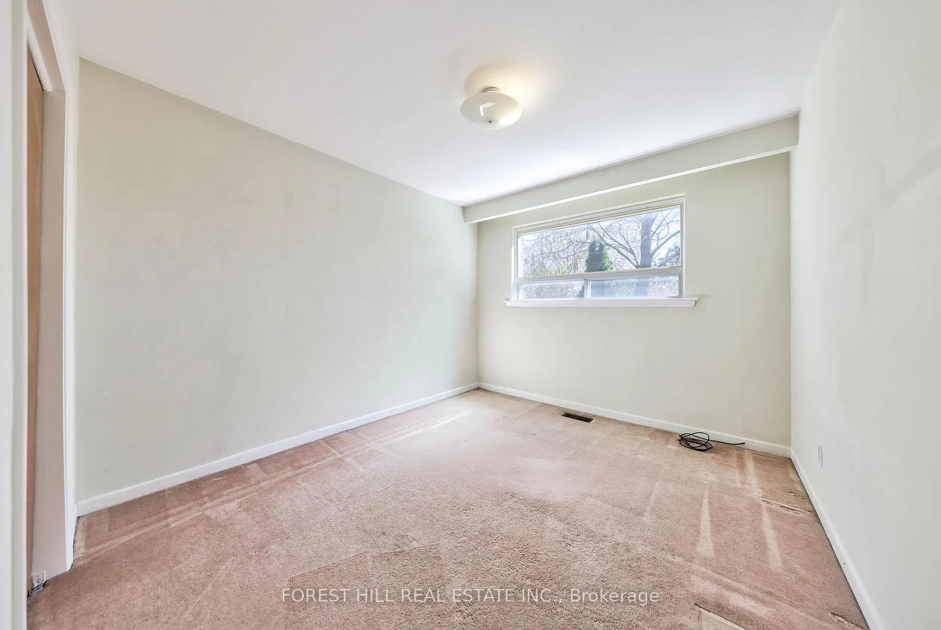 Photo 20 of 63 Hopperton Drive, North York, St. Andrew-Windfields — HOMEH