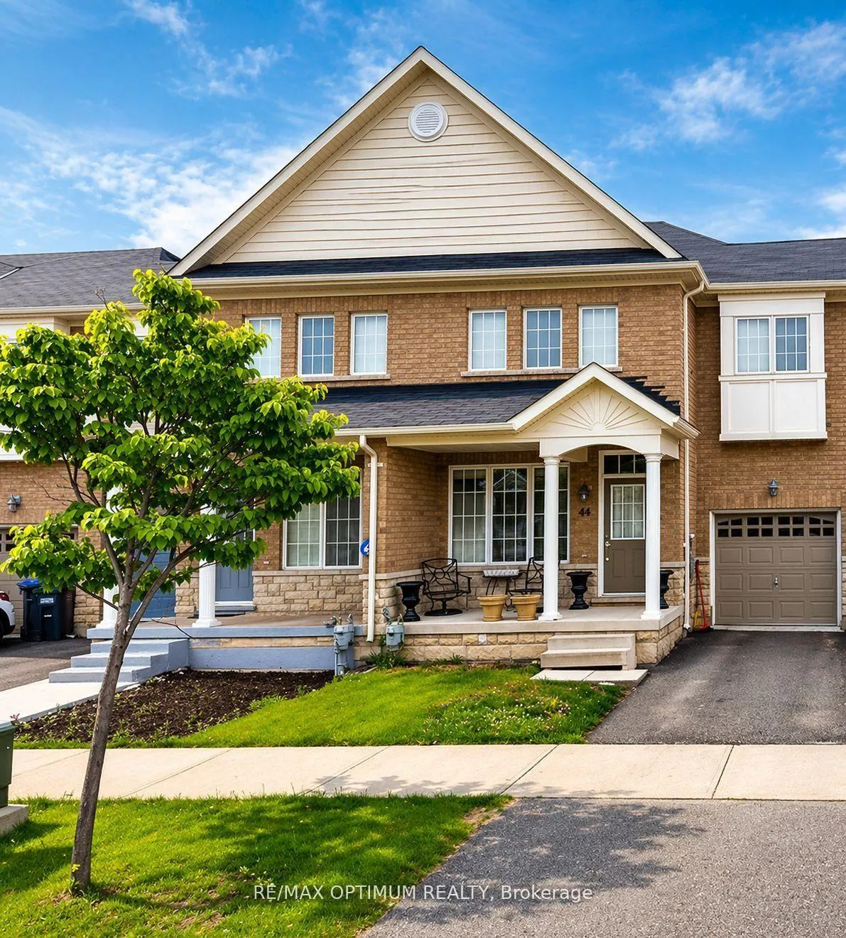 Photo 1 of 44 Seedland Crescent, Brampton, Sandringham-Wellington — HOMEH
