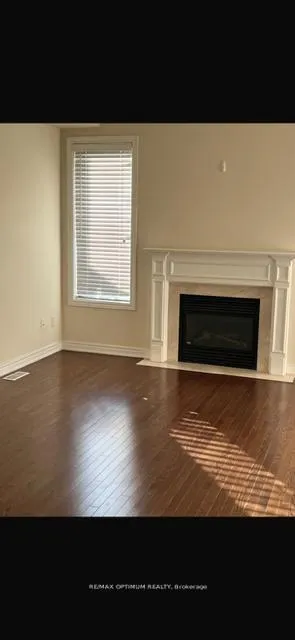 Photo 3 of 44 Seedland Crescent, Brampton, Sandringham-Wellington — HOMEH