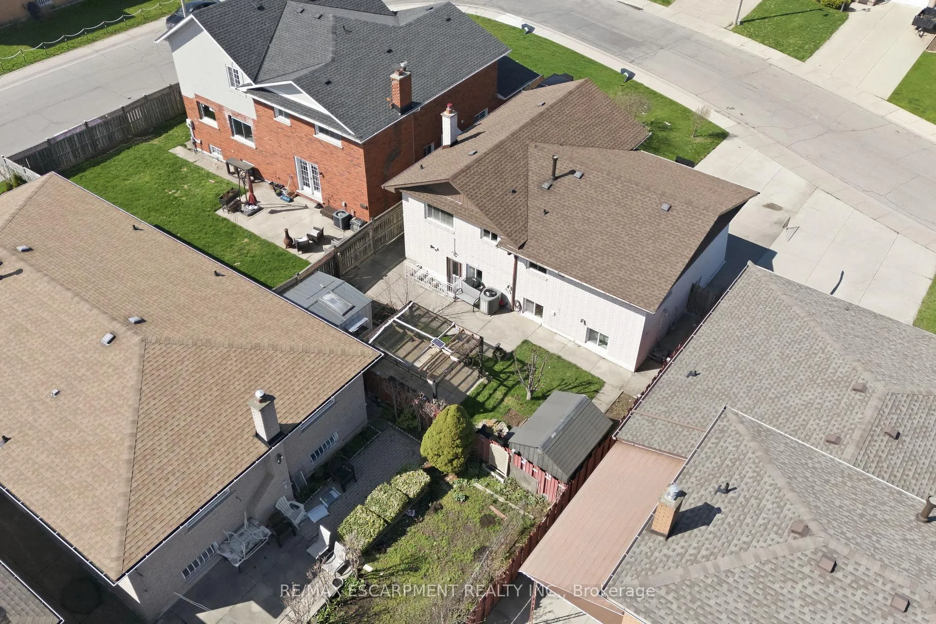 Photo 44 of 85 Summerlea Drive, Hamilton, Lisgar — HOMEH