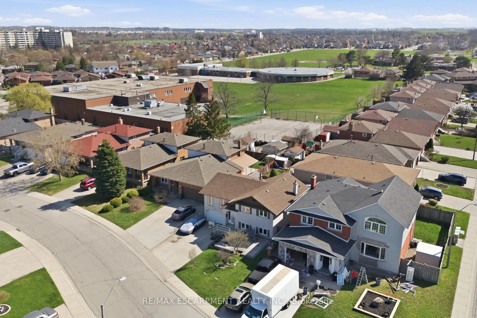 Photo 49 of 85 Summerlea Drive, Hamilton, Lisgar — HOMEH