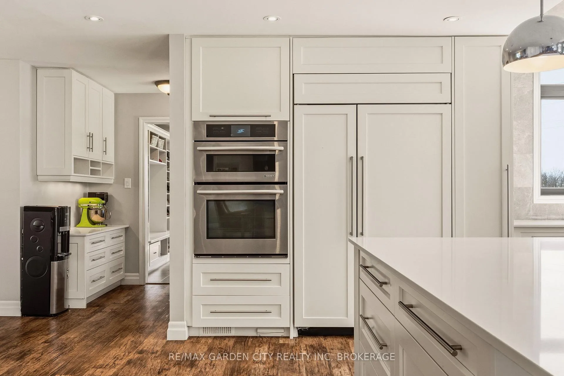 Photo 15 of 802 Sawmill Road, Hamilton, Ancaster — HOMEH