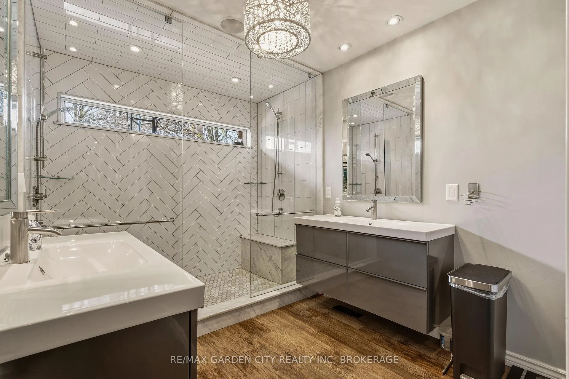 Photo 24 of 802 Sawmill Road, Hamilton, Ancaster — HOMEH