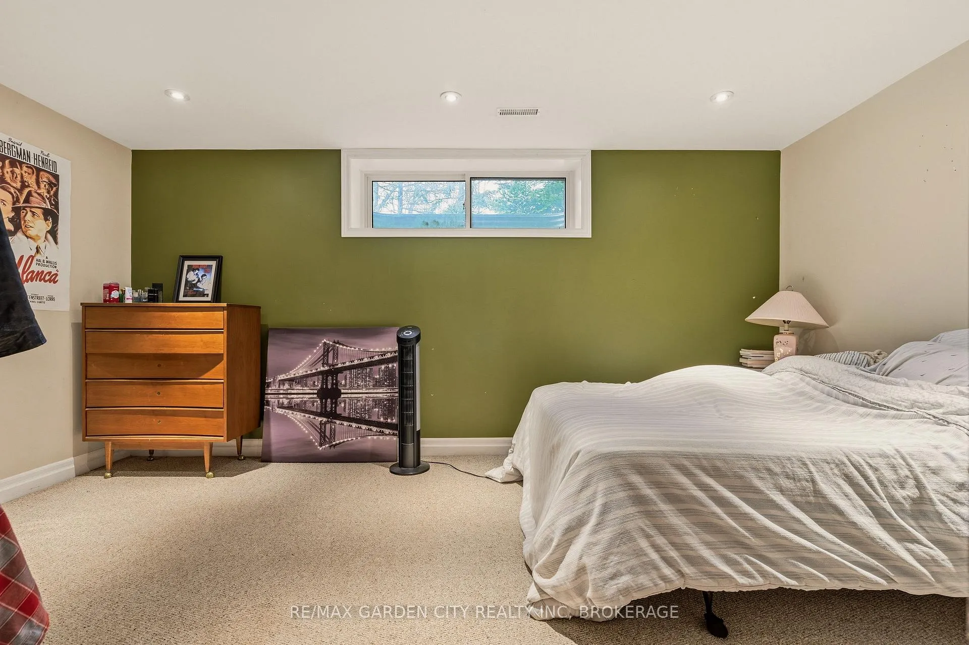 Photo 29 of 802 Sawmill Road, Hamilton, Ancaster — HOMEH