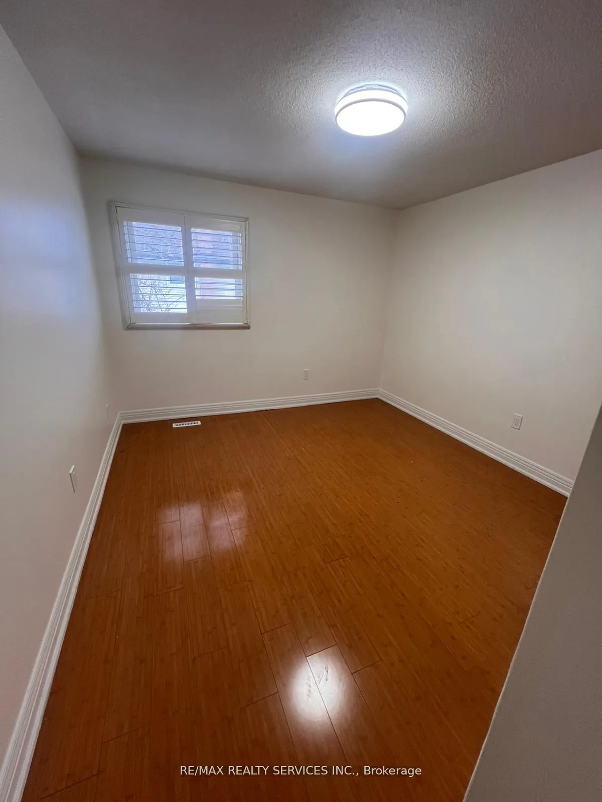 Photo 15 of 31 Junewood Crescent, Brampton, Northgate — HOMEH