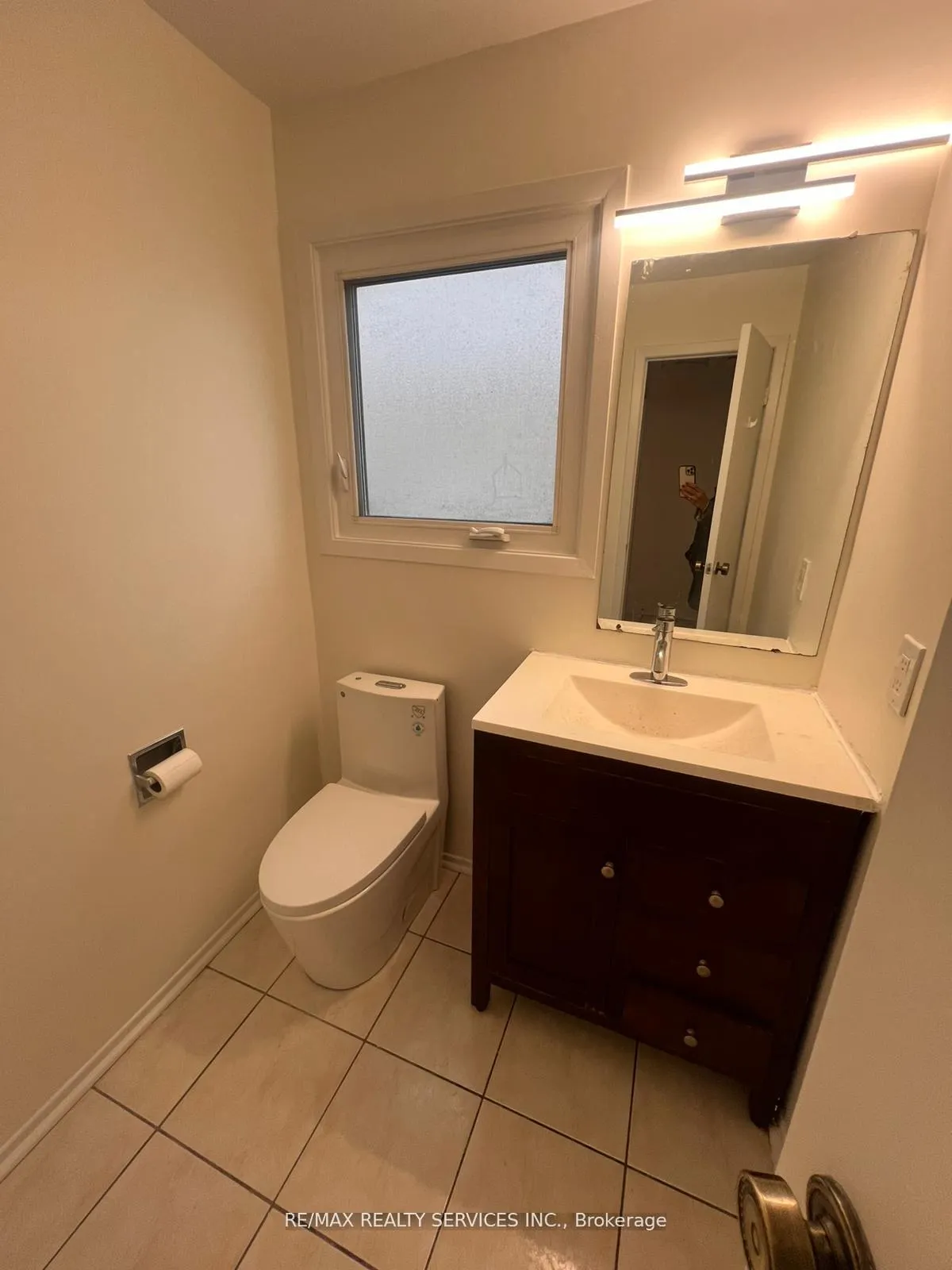 Photo 17 of 31 Junewood Crescent, Brampton, Northgate — HOMEH