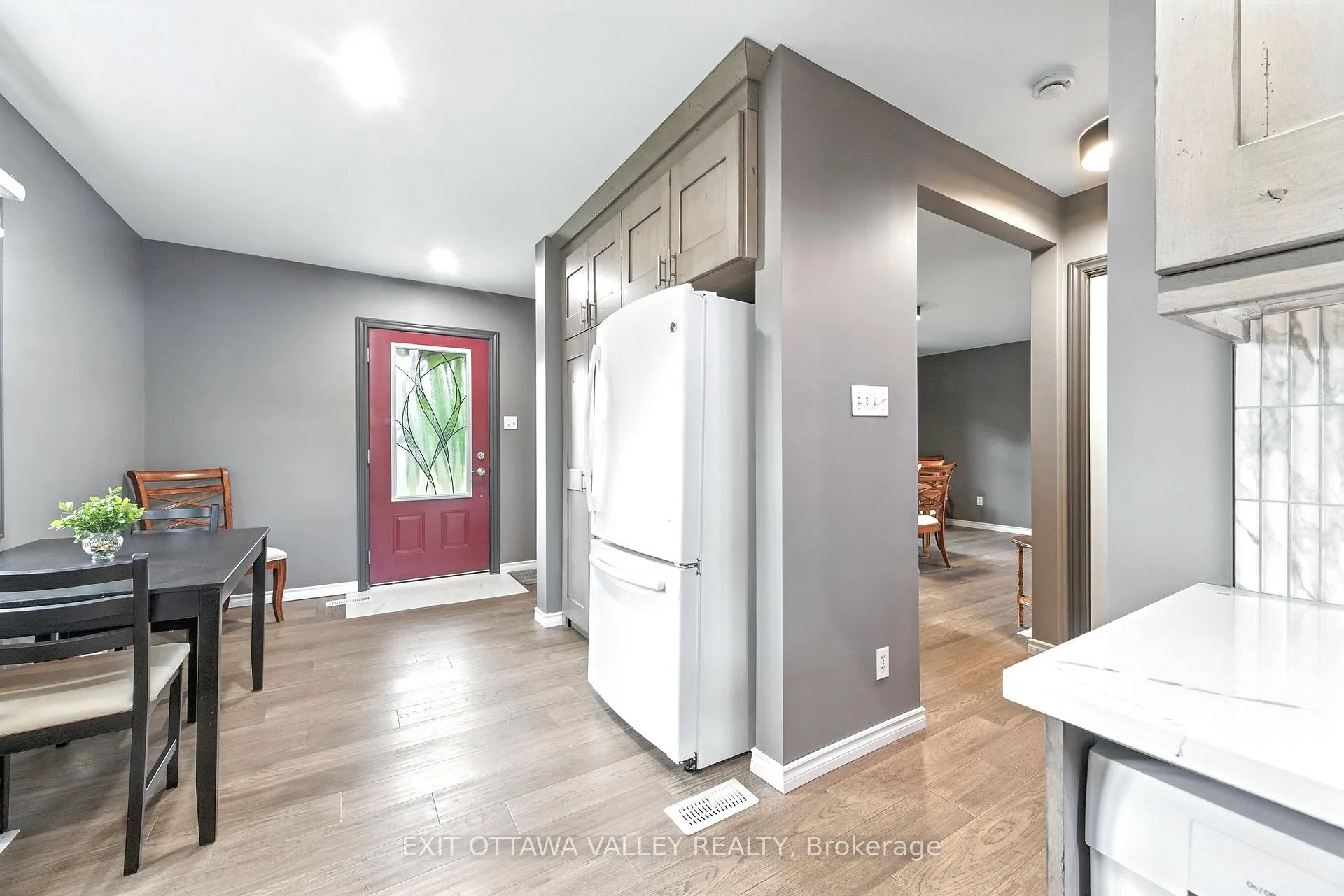 Photo 12 of 49 Glendale Avenue, Deep River — HOMEH
