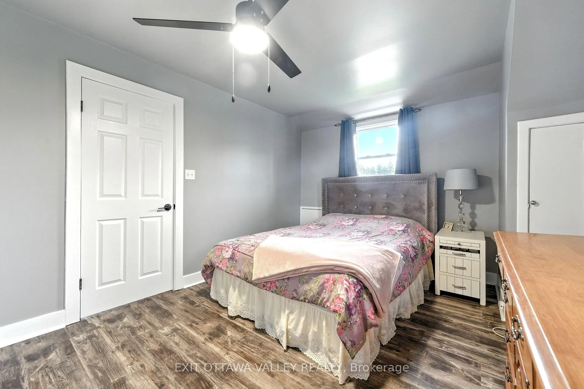 Photo 24 of 49 Glendale Avenue, Deep River — HOMEH
