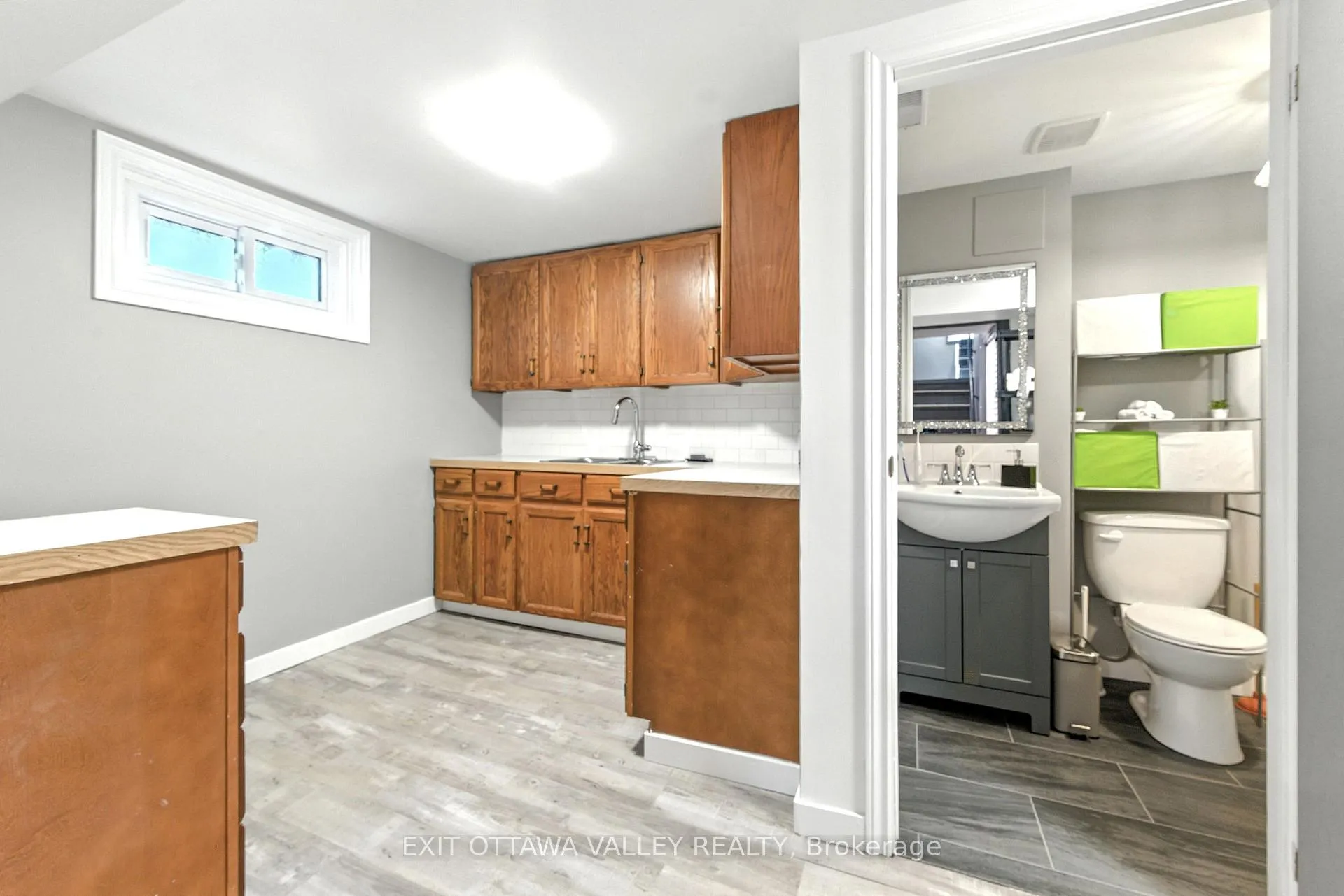 Photo 29 of 49 Glendale Avenue, Deep River — HOMEH