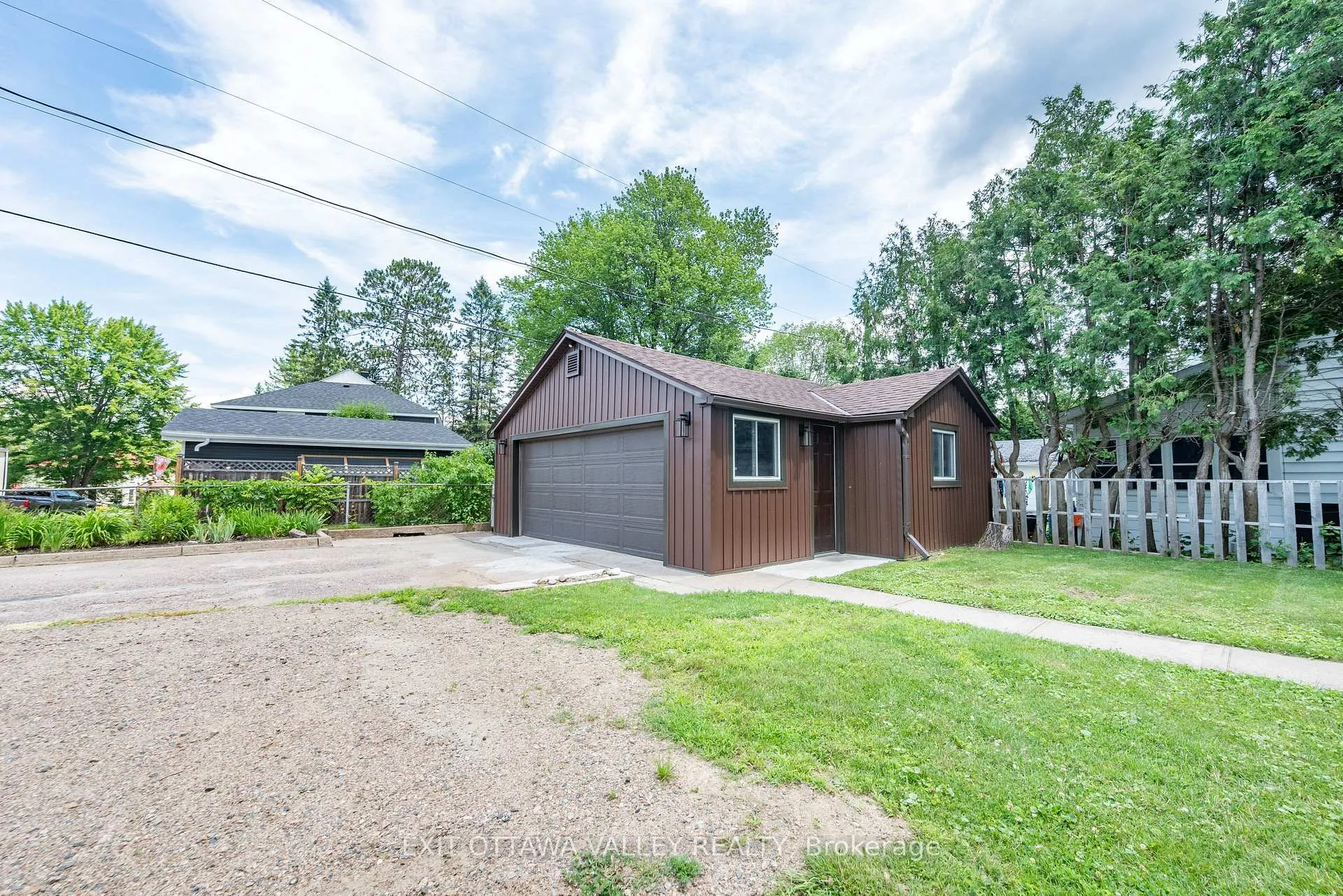 Photo 37 of 49 Glendale Avenue, Deep River — HOMEH