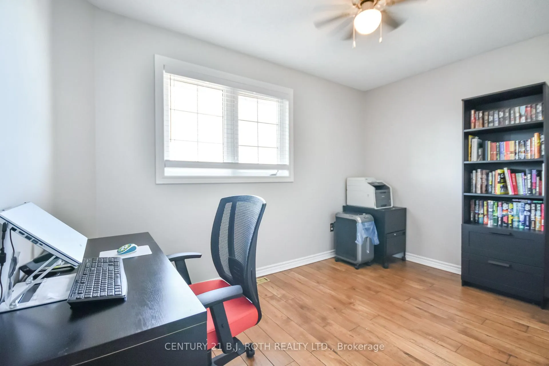 Photo 27 of 28 Shaina Court, Barrie, Painswick South — HOMEH