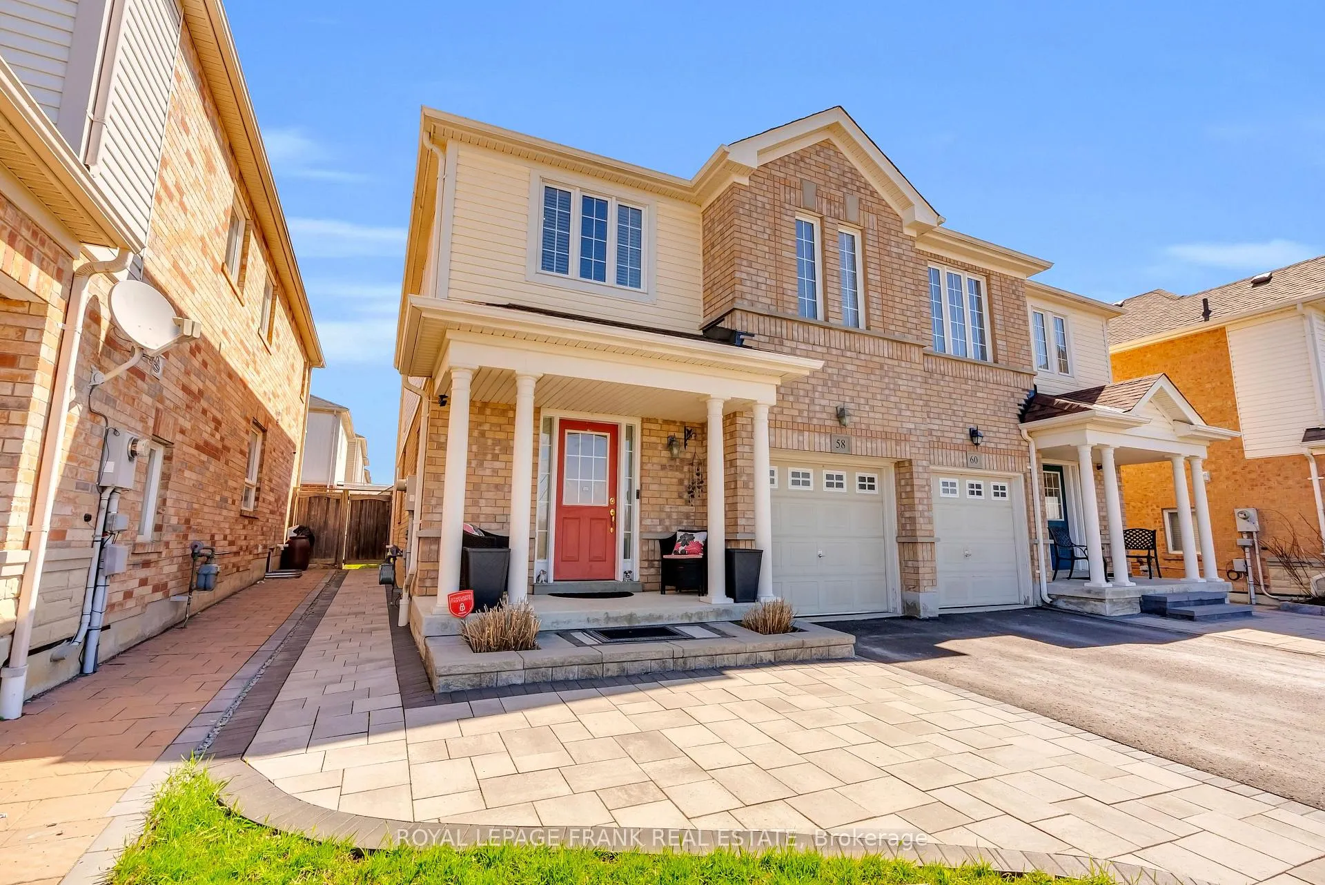 Photo 2 of 58 Decourcy-Ireland Circle, Ajax, Northeast Ajax — HOMEH