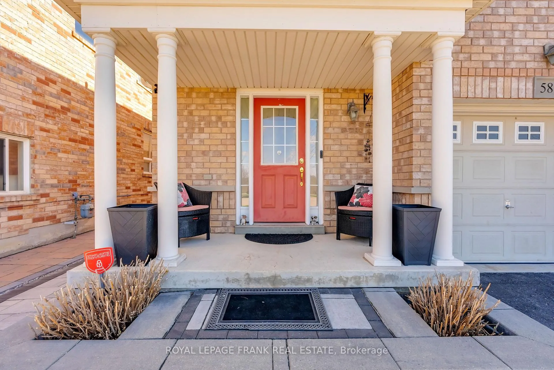 Photo 9 of 58 Decourcy-Ireland Circle, Ajax, Northeast Ajax — HOMEH