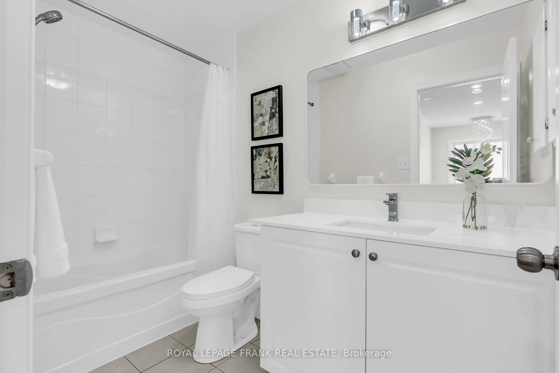 Photo 37 of 58 Decourcy-Ireland Circle, Ajax, Northeast Ajax — HOMEH