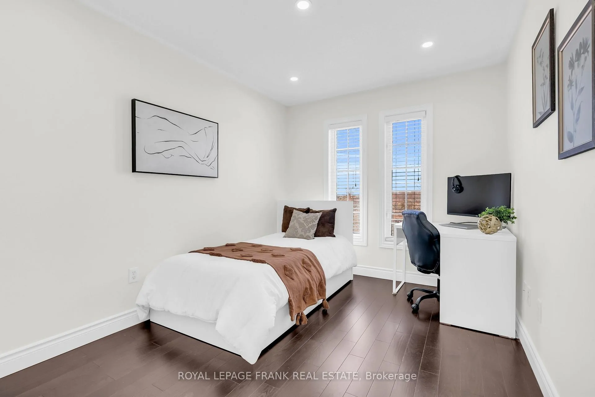 Photo 39 of 58 Decourcy-Ireland Circle, Ajax, Northeast Ajax — HOMEH