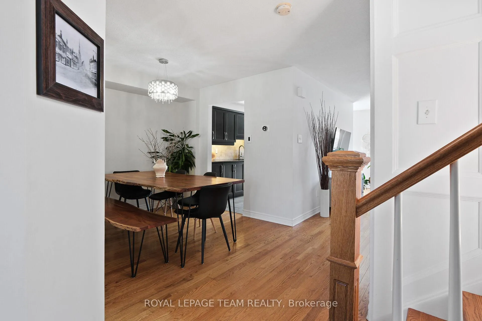 Photo 4 of 14 Sedona Street, Ottawa, Barrhaven - Longfields — HOMEH