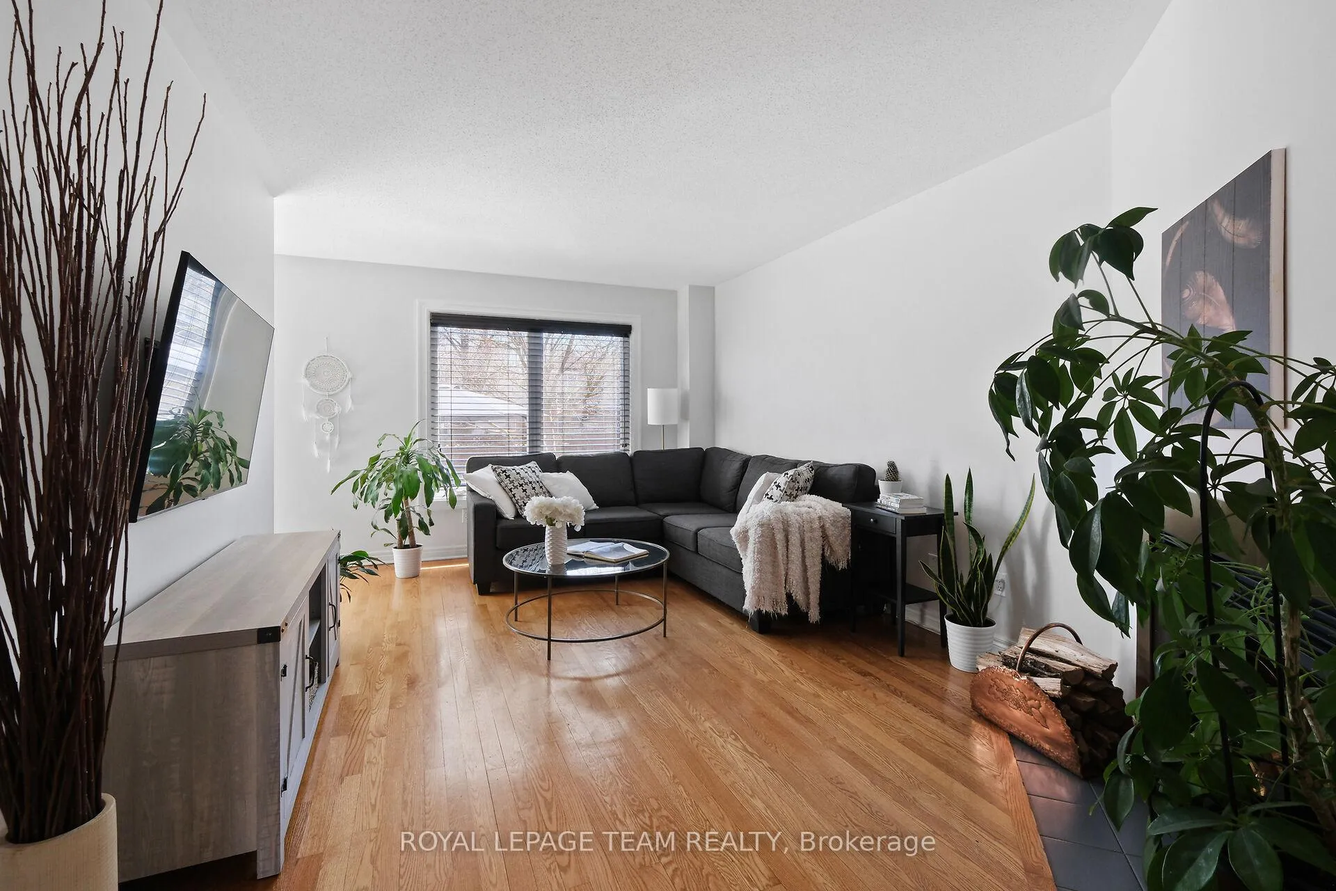 Photo 8 of 14 Sedona Street, Ottawa, Barrhaven - Longfields — HOMEH