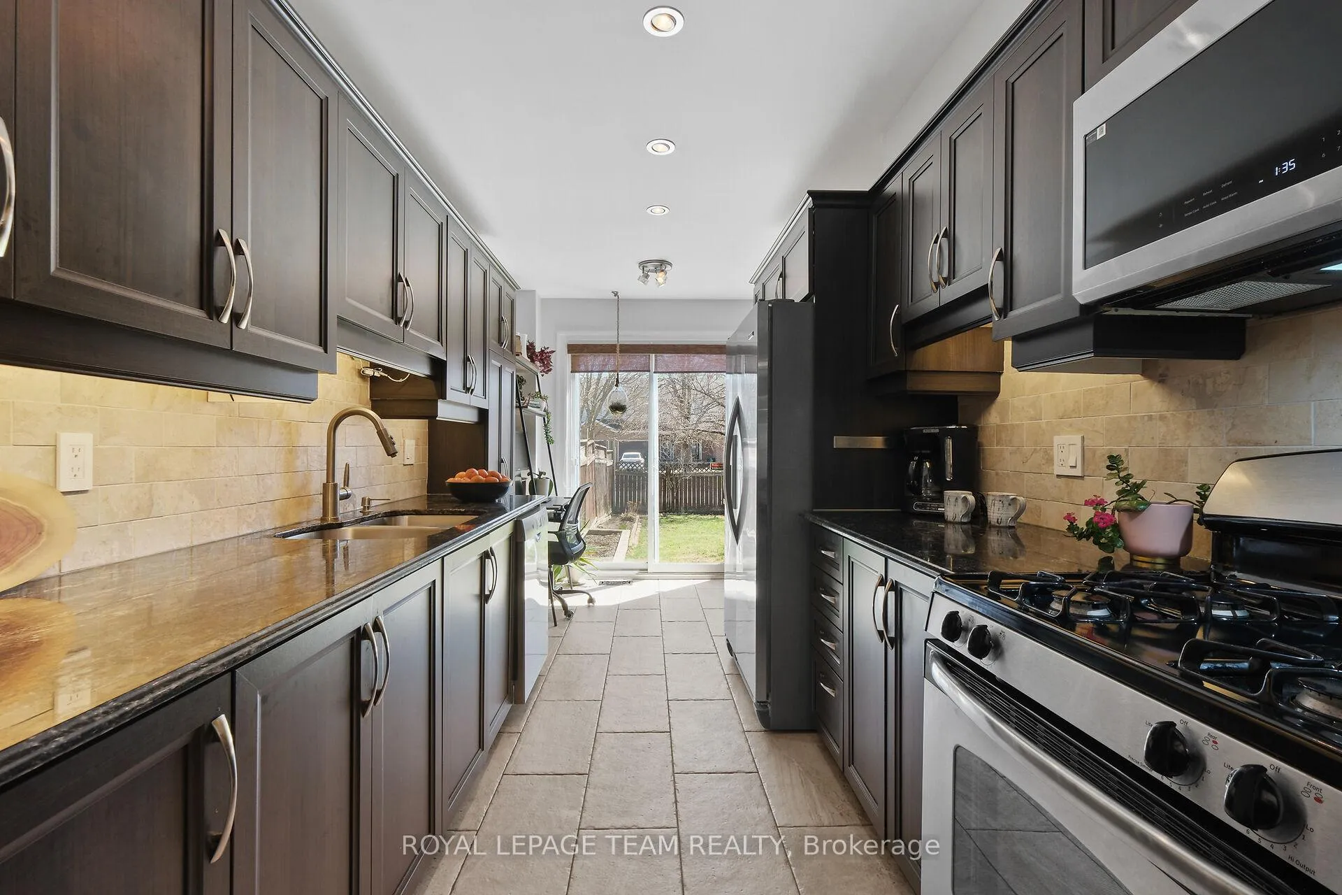 Photo 14 of 14 Sedona Street, Ottawa, Barrhaven - Longfields — HOMEH