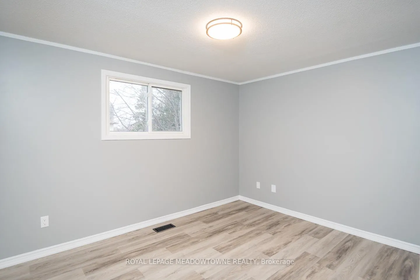 Photo 27 of 877 Anderson Avenue, Milton, Timberlea — HOMEH