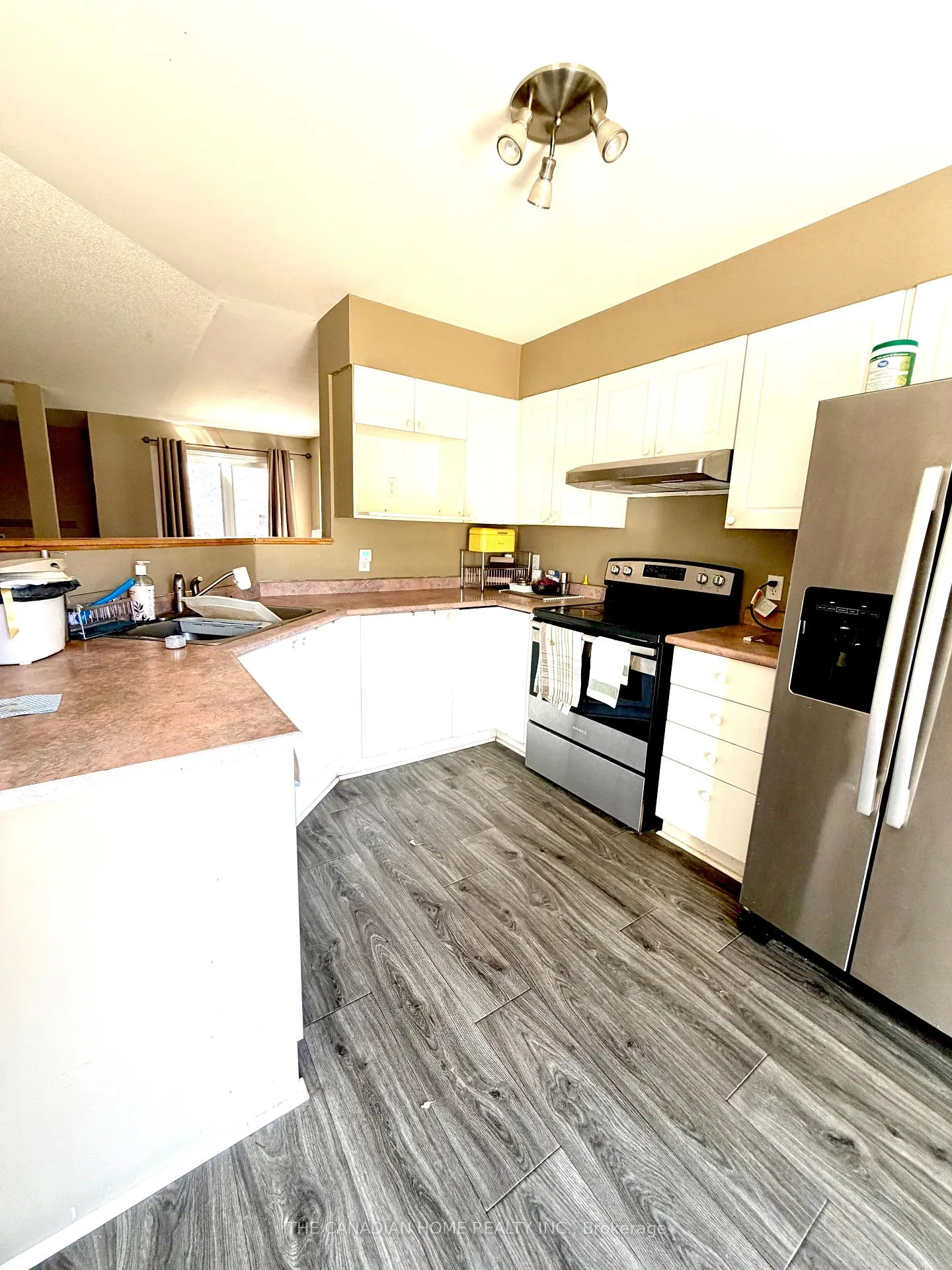 Photo 8 of 1435 Lynx Crescent, Ottawa, Fallingbrook/Pineridge — HOMEH