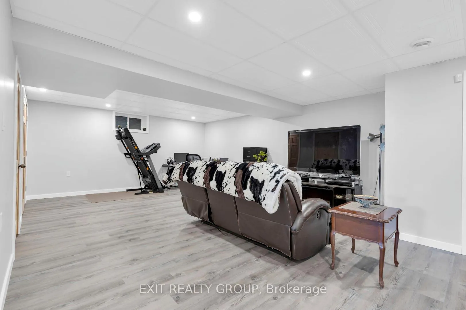 Photo 24 of 1690 Wallbridge Loyalist Road, Quinte West, Sidney Ward — HOMEH