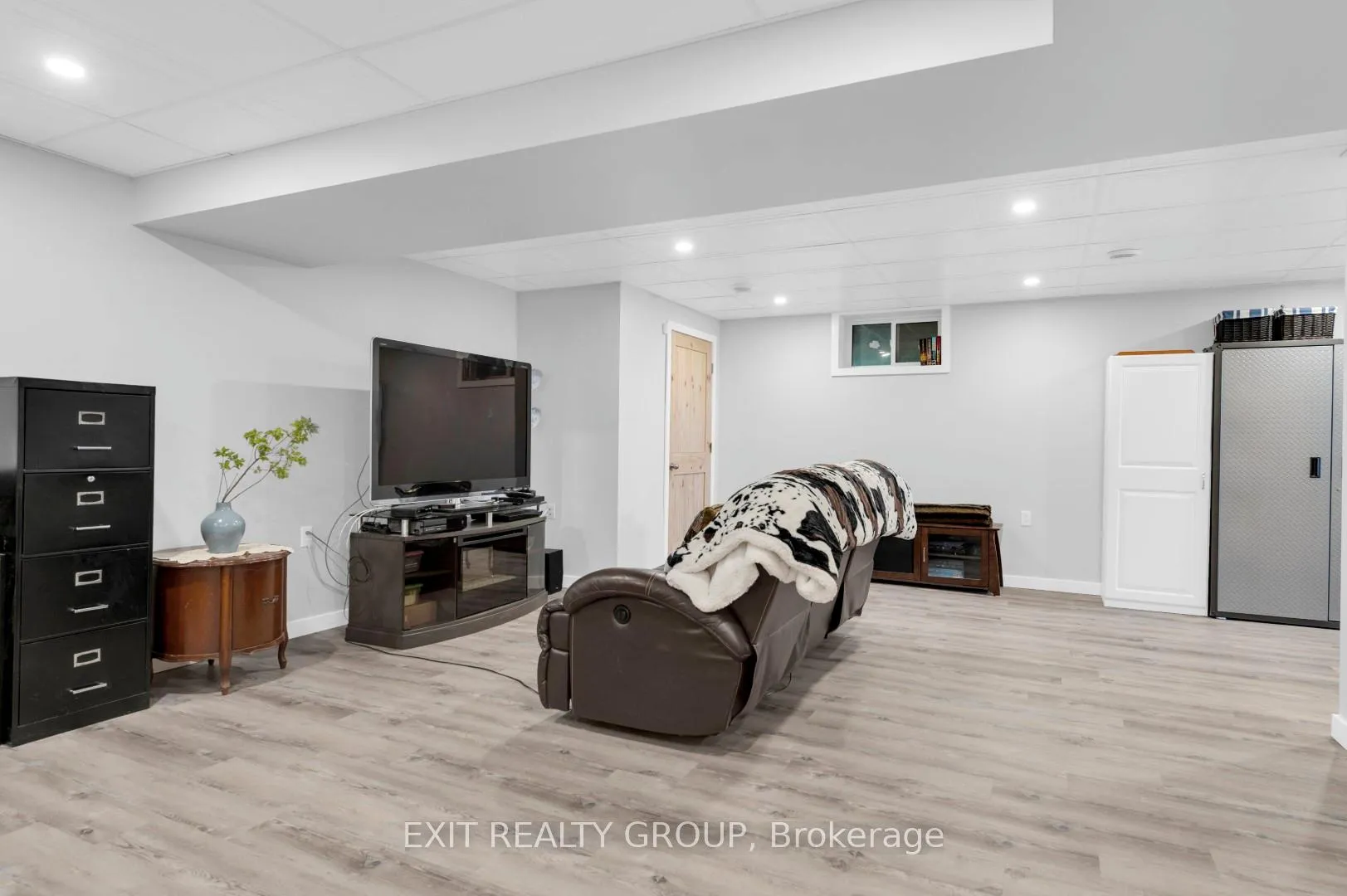Photo 25 of 1690 Wallbridge Loyalist Road, Quinte West, Sidney Ward — HOMEH