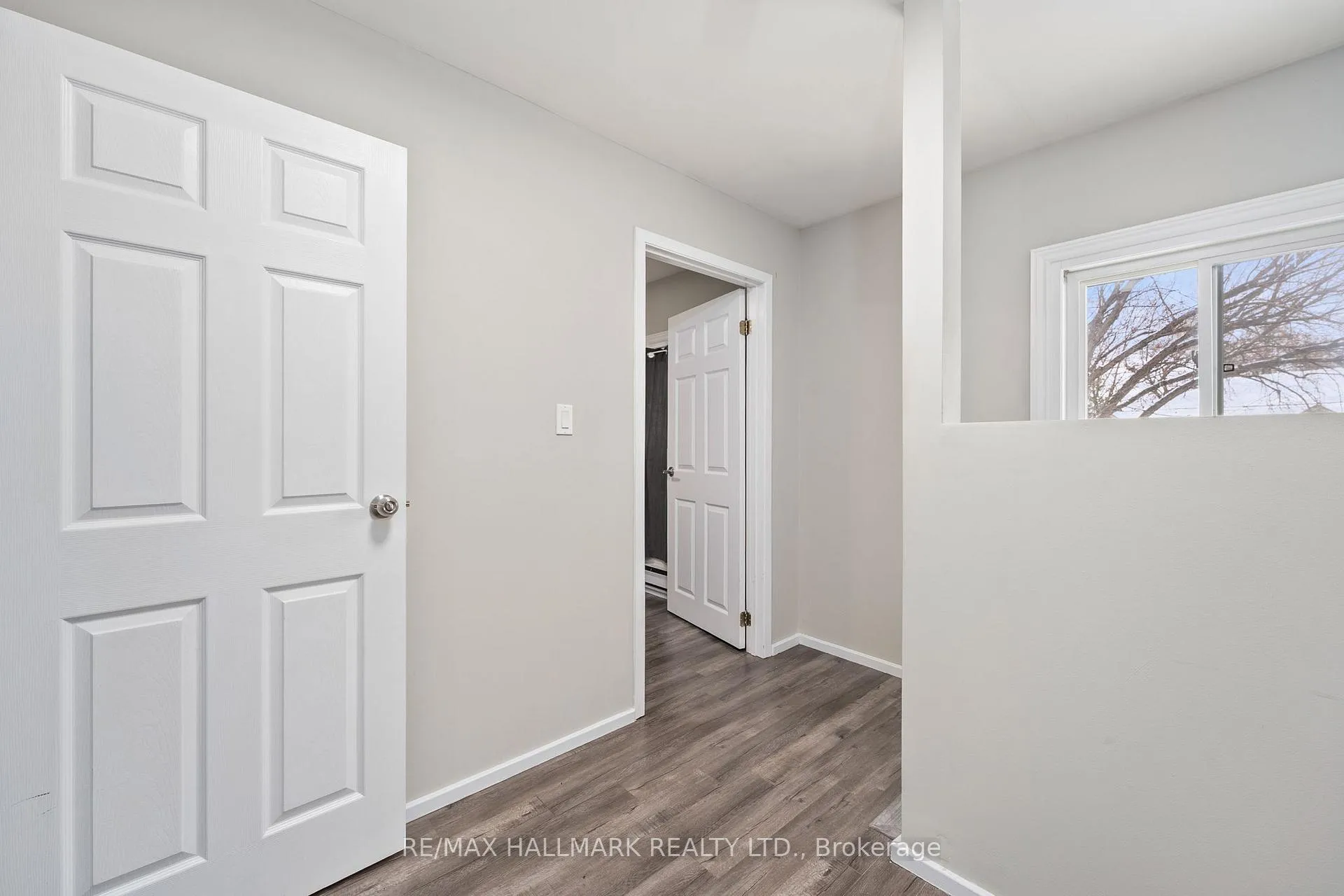 Photo 20 of 41 Shirlea Boulevard, Georgina, Keswick South — HOMEH
