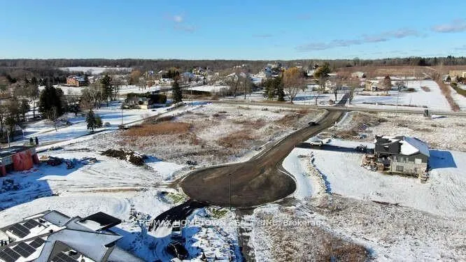 Photo 4 of 2 Shoreside Way, Augusta, Augusta Twp — HOMEH