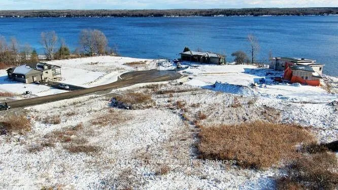 Photo 11 of 2 Shoreside Way, Augusta, Augusta Twp — HOMEH
