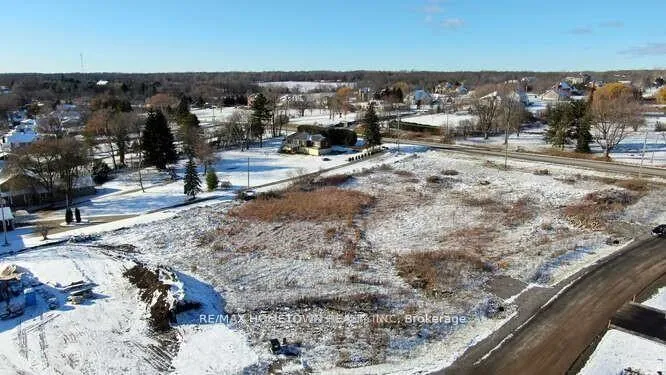 Photo 13 of 2 Shoreside Way, Augusta, Augusta Twp — HOMEH
