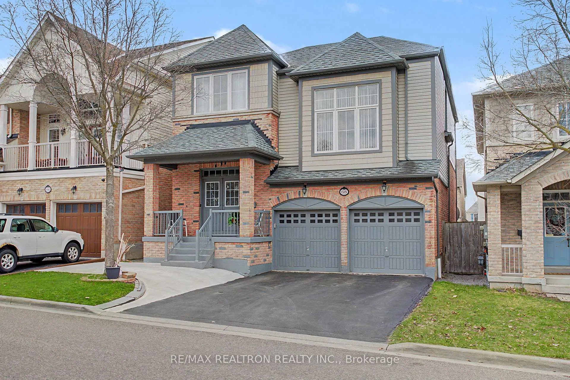 Photo 4 of 68 Loughlin Hill Crescent, Ajax, Central East — HOMEH