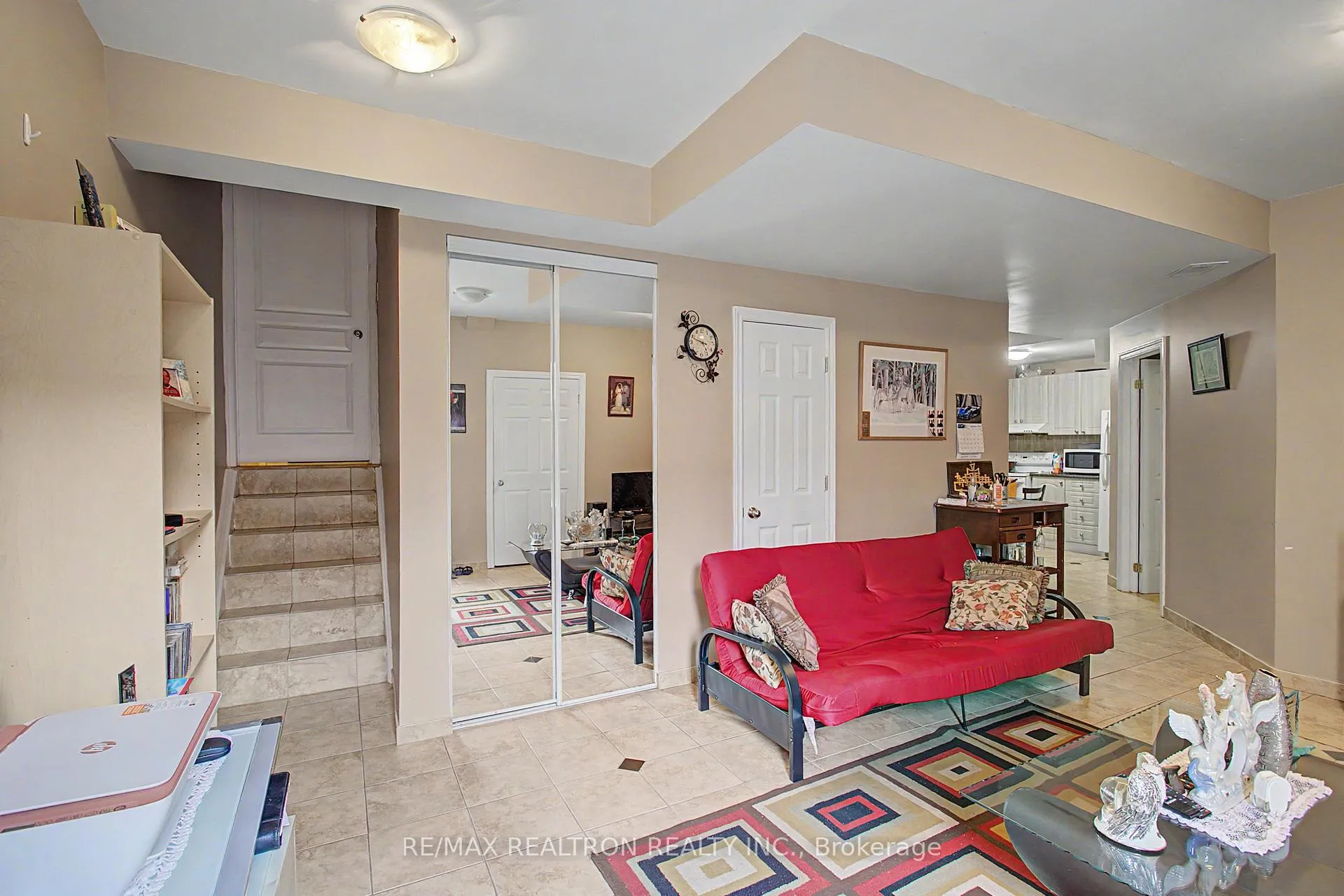 Photo 5 of 68 Loughlin Hill Crescent, Ajax, Central East — HOMEH