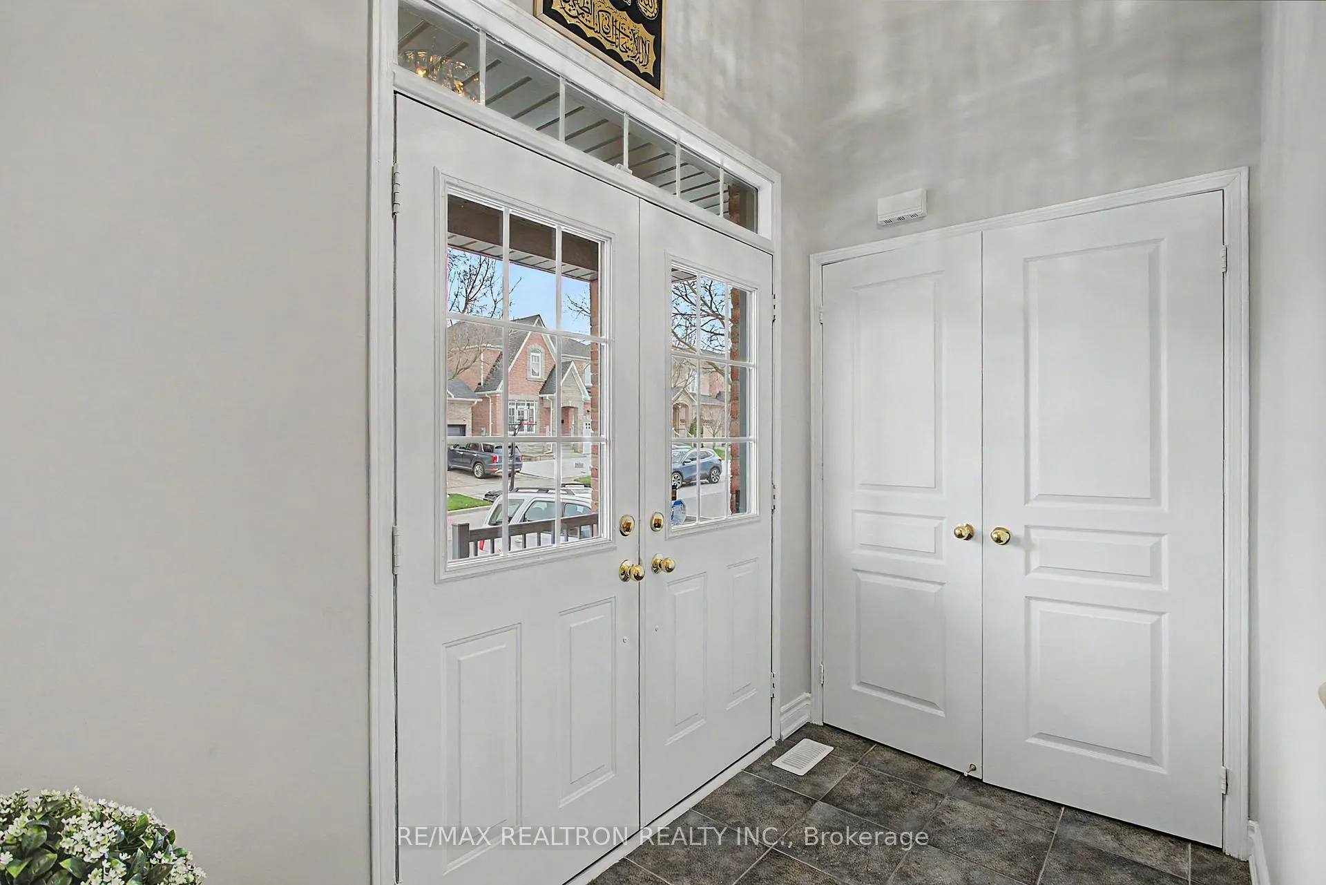 Photo 36 of 68 Loughlin Hill Crescent, Ajax, Central East — HOMEH
