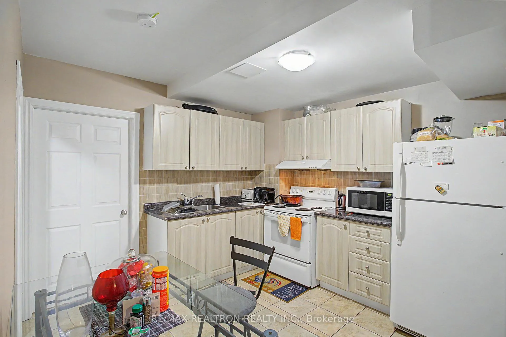 Photo 42 of 68 Loughlin Hill Crescent, Ajax, Central East — HOMEH