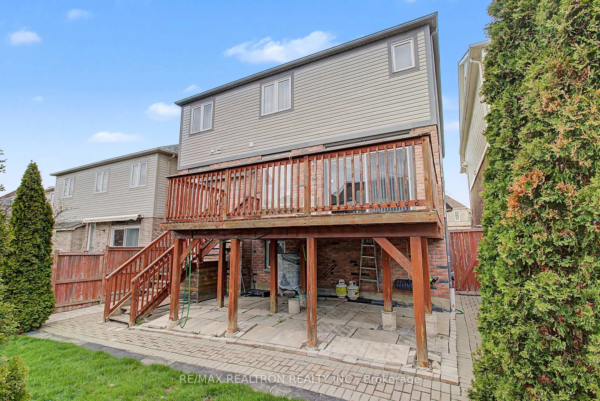 Photo 46 of 68 Loughlin Hill Crescent, Ajax, Central East — HOMEH