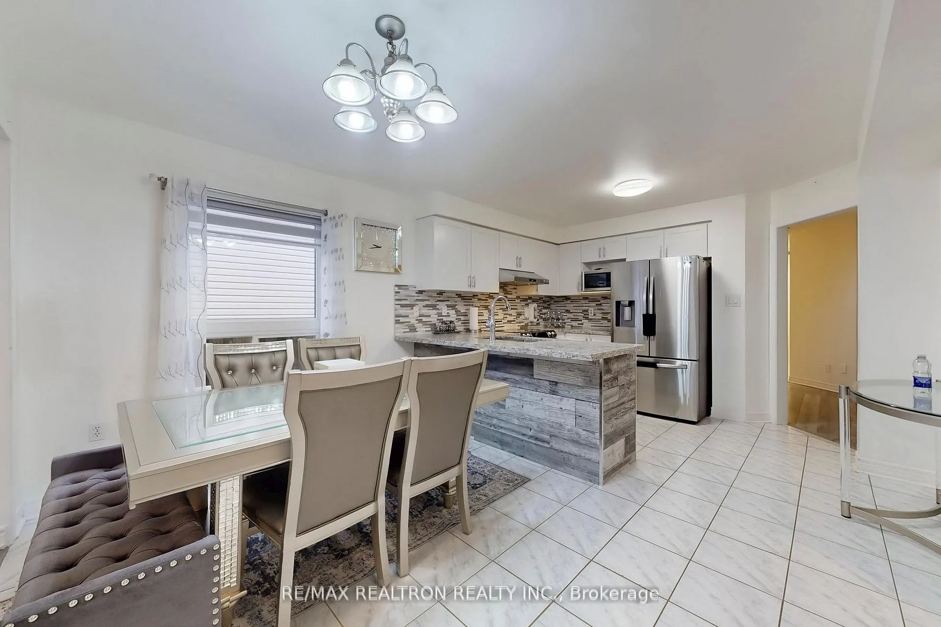 Photo 20 of 53 Longfellow Avenue, St. Catharines, Haig — HOMEH
