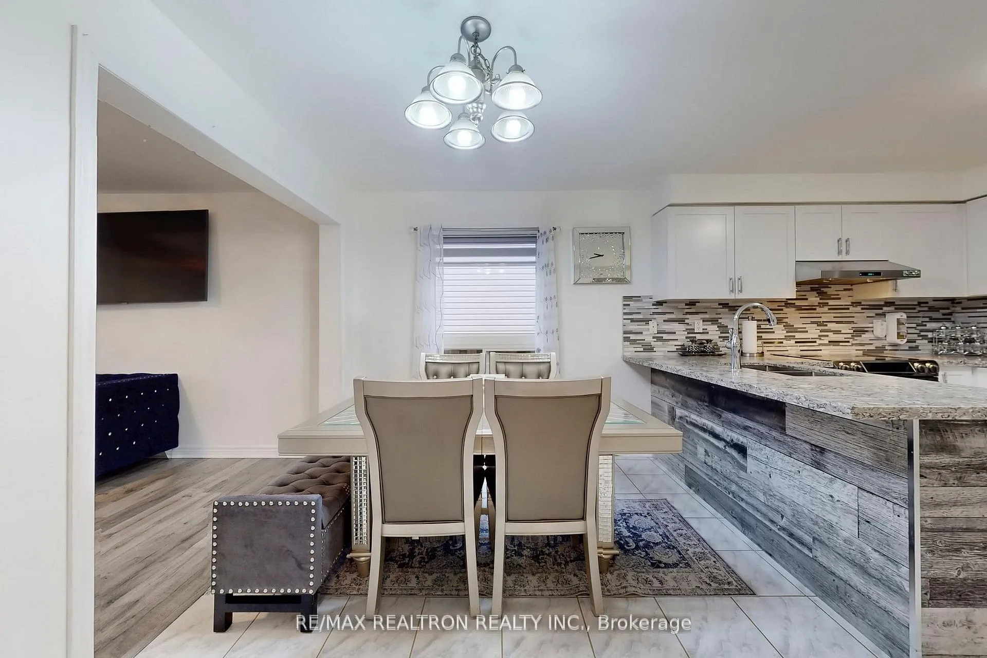 Photo 22 of 53 Longfellow Avenue, St. Catharines, Haig — HOMEH