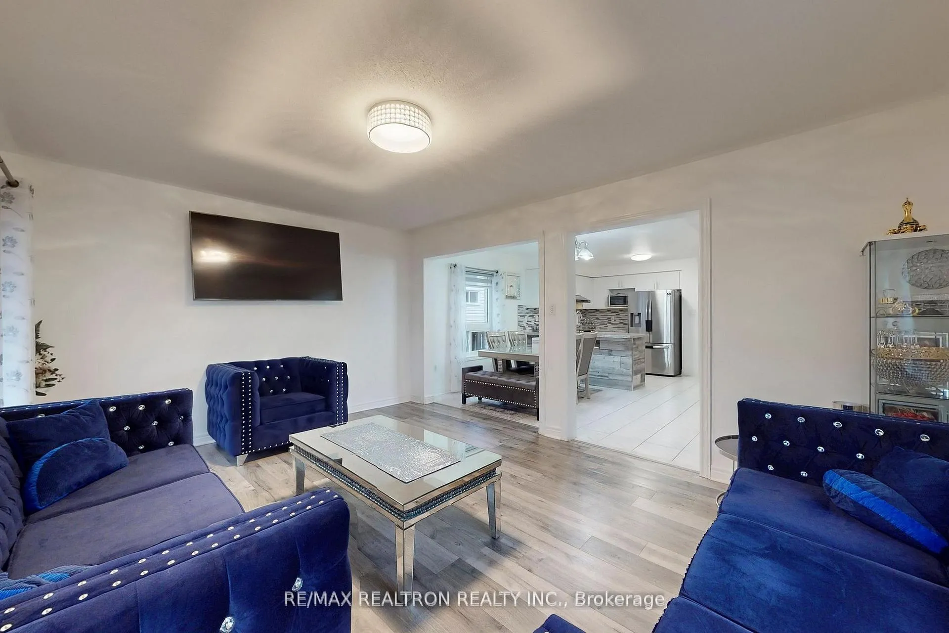 Photo 26 of 53 Longfellow Avenue, St. Catharines, Haig — HOMEH