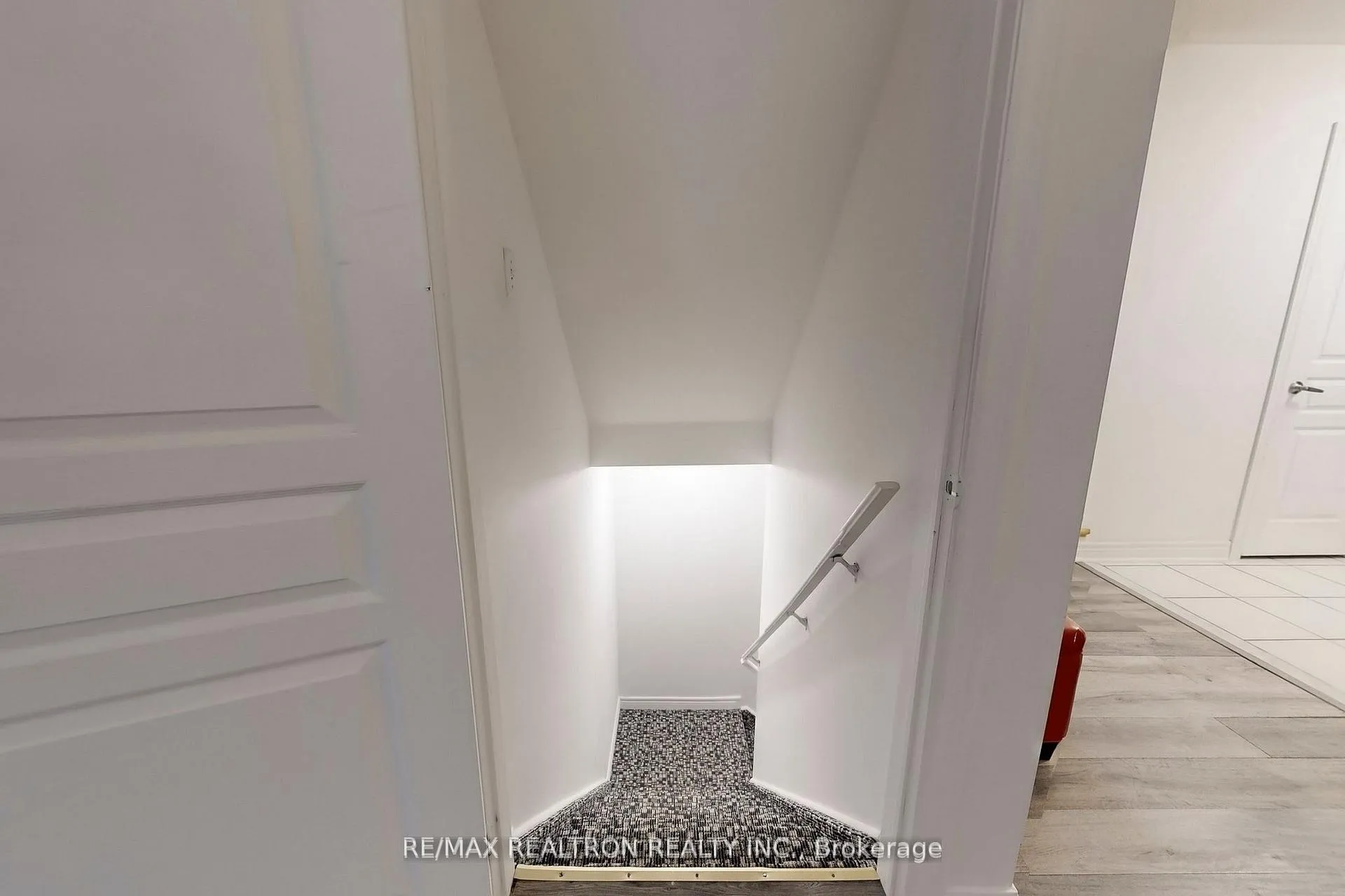 Photo 40 of 53 Longfellow Avenue, St. Catharines, Haig — HOMEH