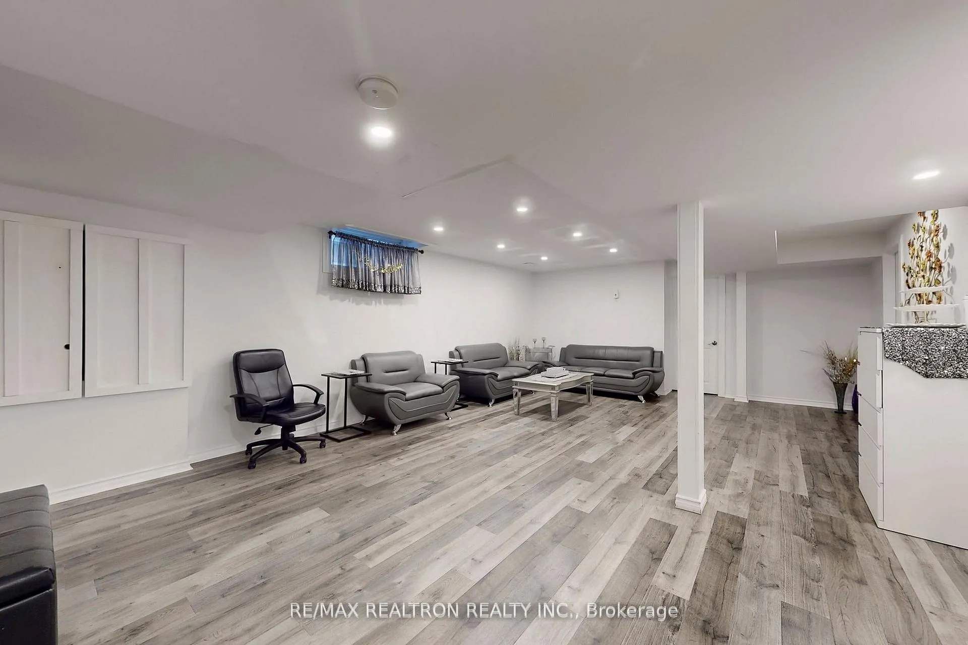 Photo 41 of 53 Longfellow Avenue, St. Catharines, Haig — HOMEH