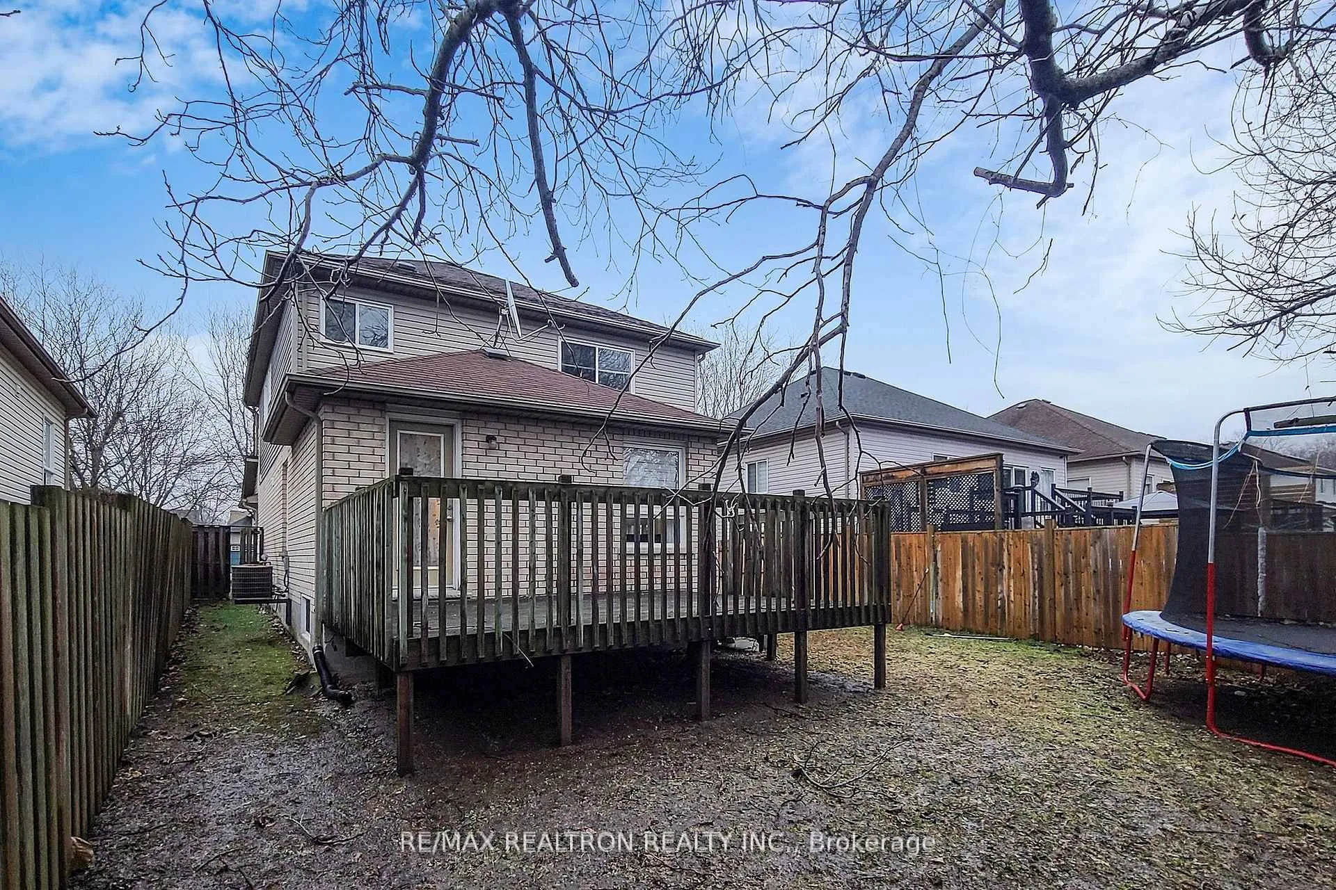 Photo 49 of 53 Longfellow Avenue, St. Catharines, Haig — HOMEH